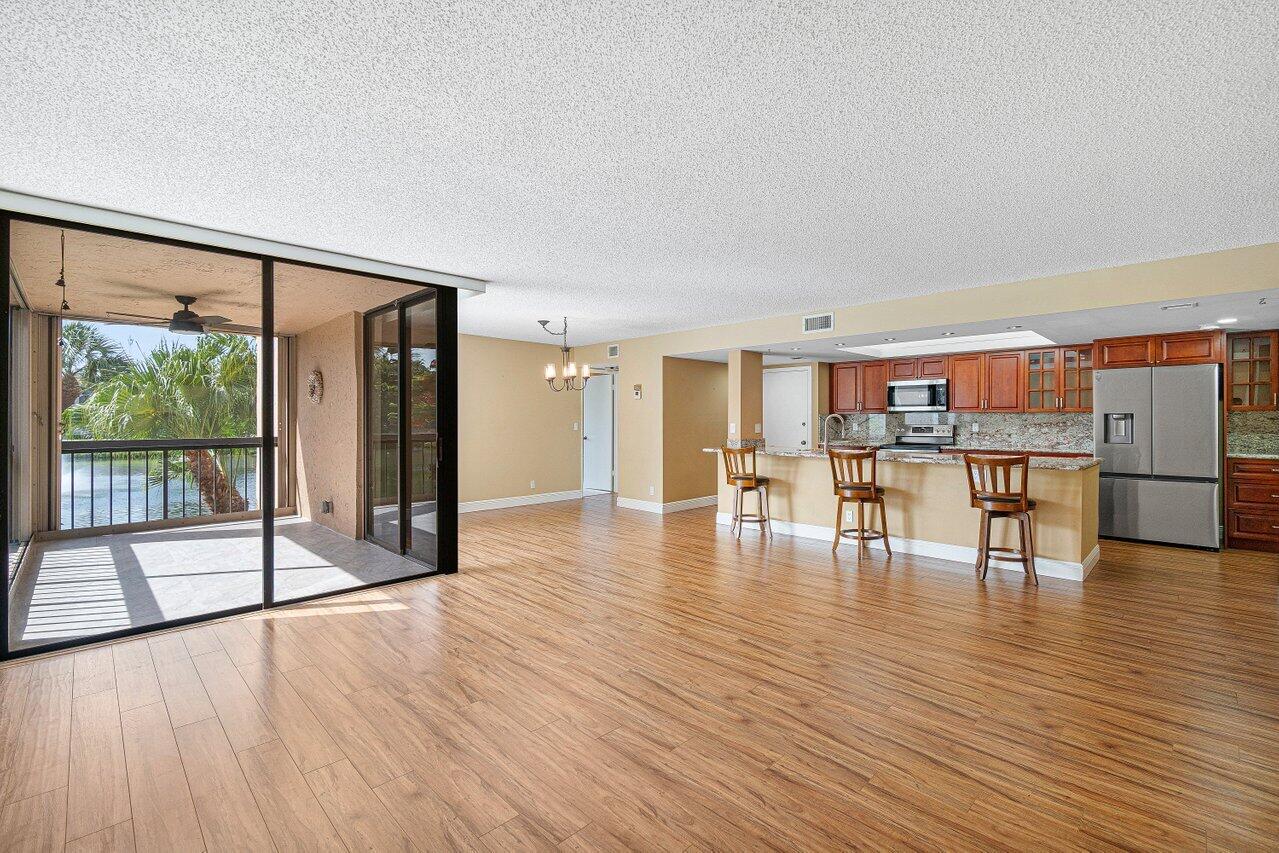 LAVERS DELRAY RACQUET CLUB CONDO - Residential