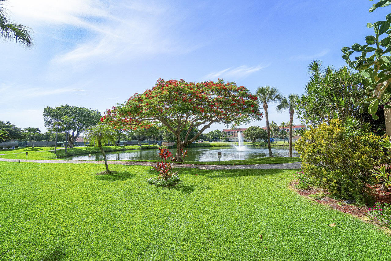 LAVERS DELRAY RACQUET CLUB CONDO - Residential