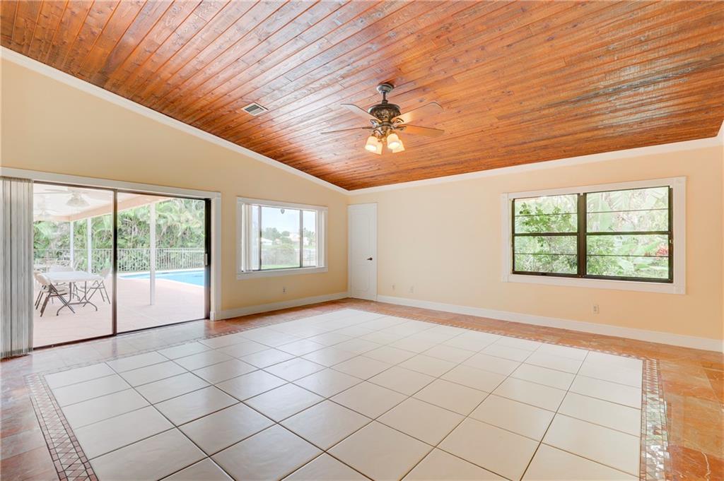 Cypress Run 93-16 B - Residential
