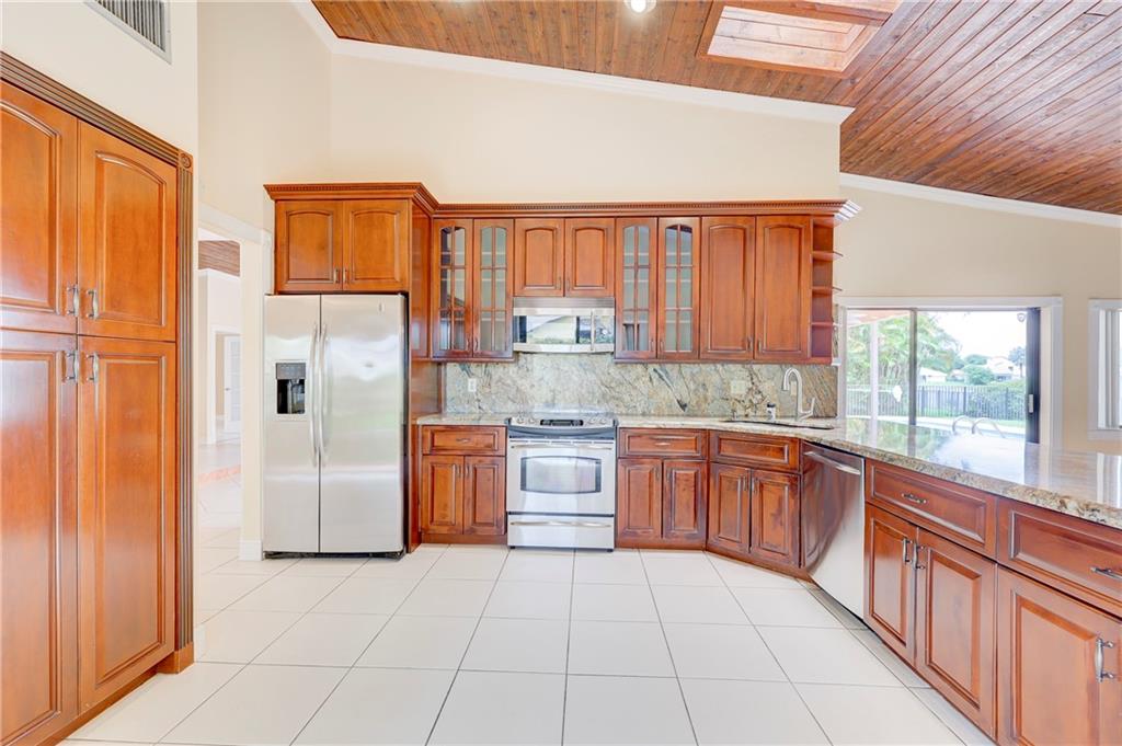 Cypress Run 93-16 B - Residential