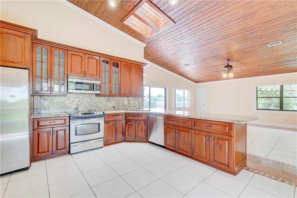 Cypress Run 93-16 B - Residential