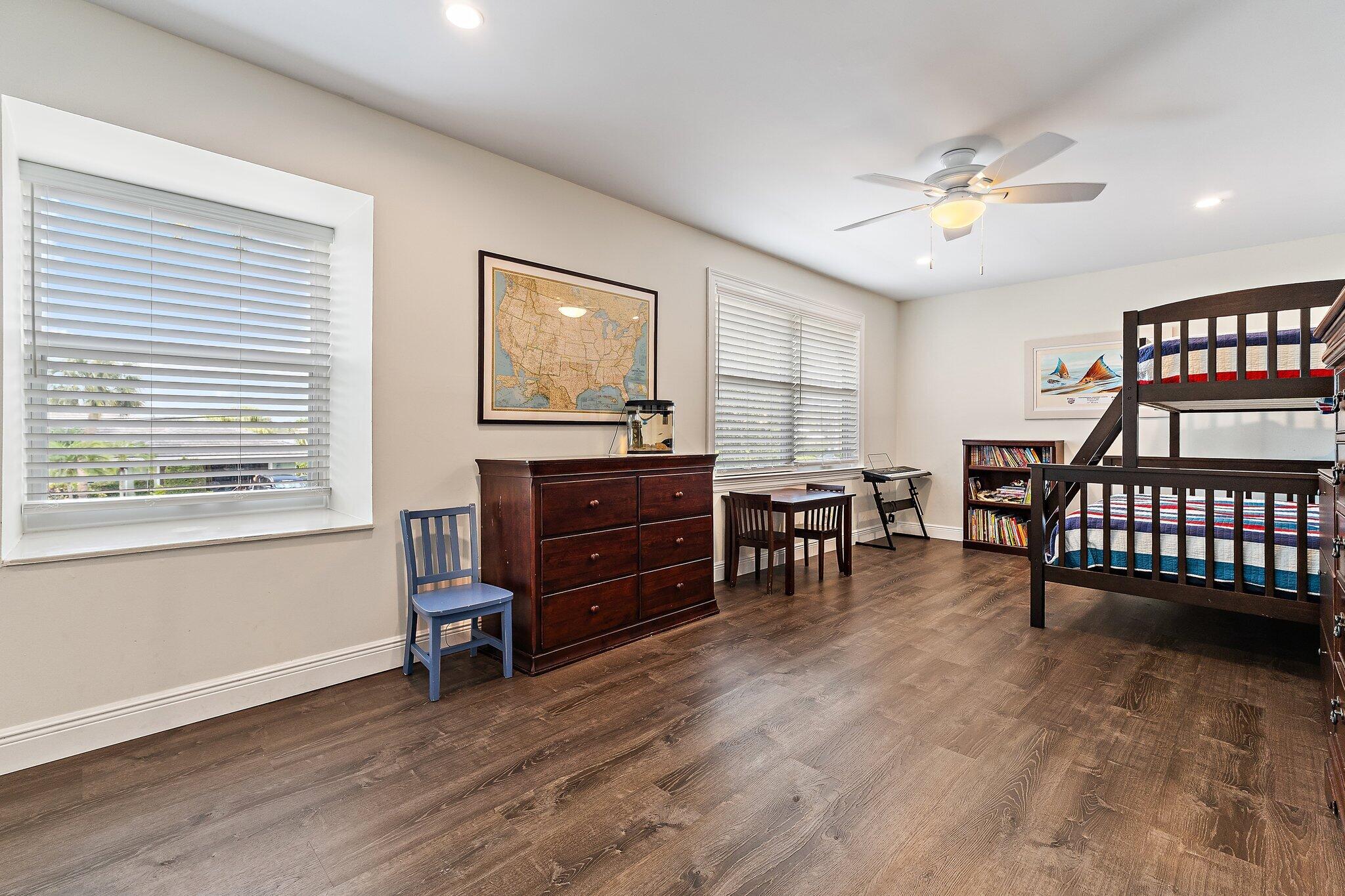 Tequesta Country Club - Residential