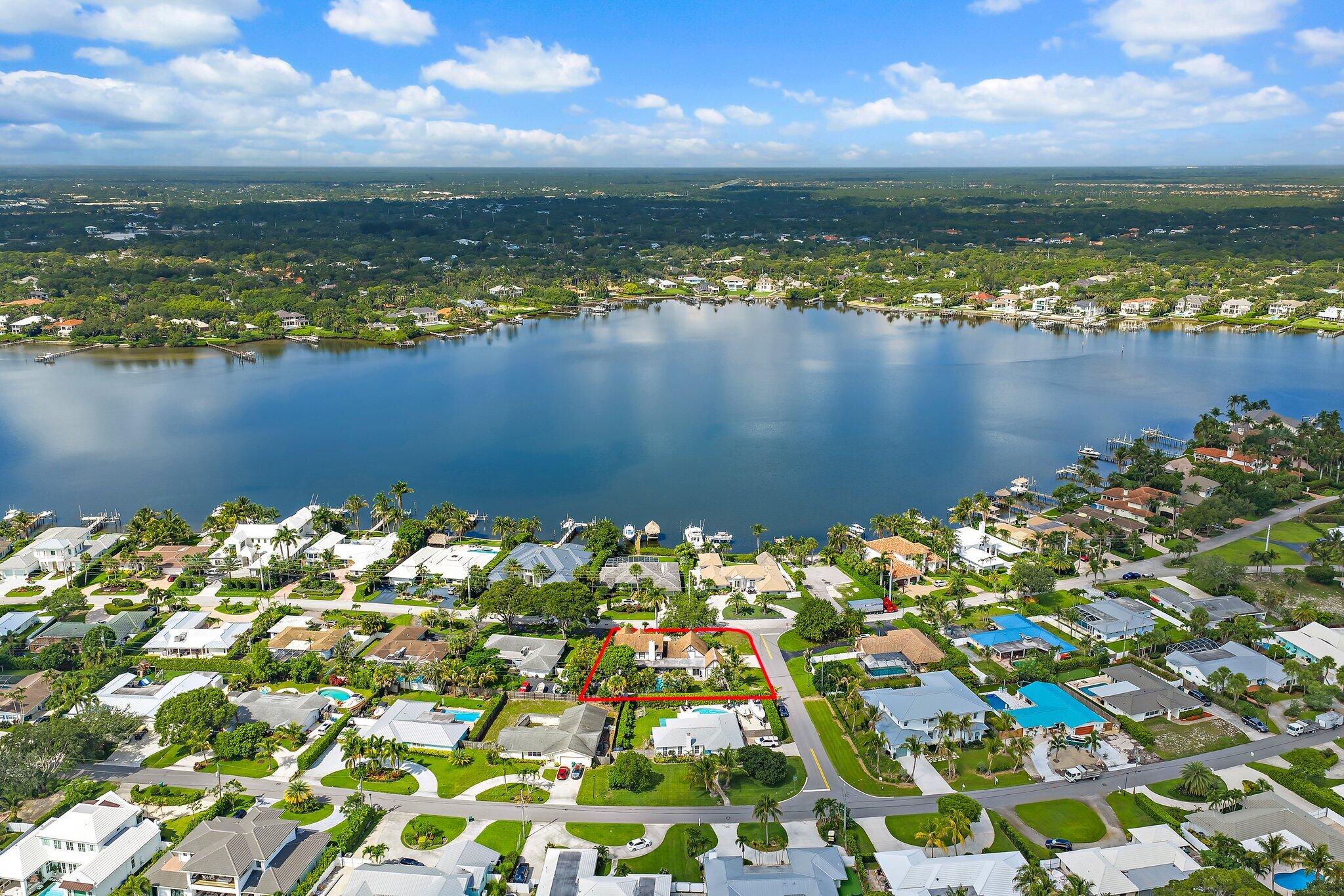 Tequesta Country Club - Residential