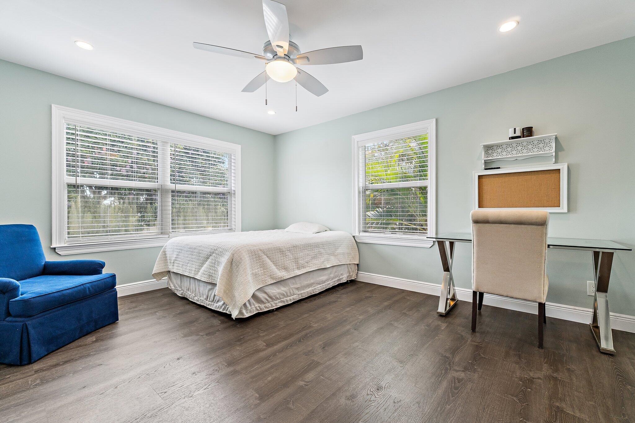 Tequesta Country Club - Residential