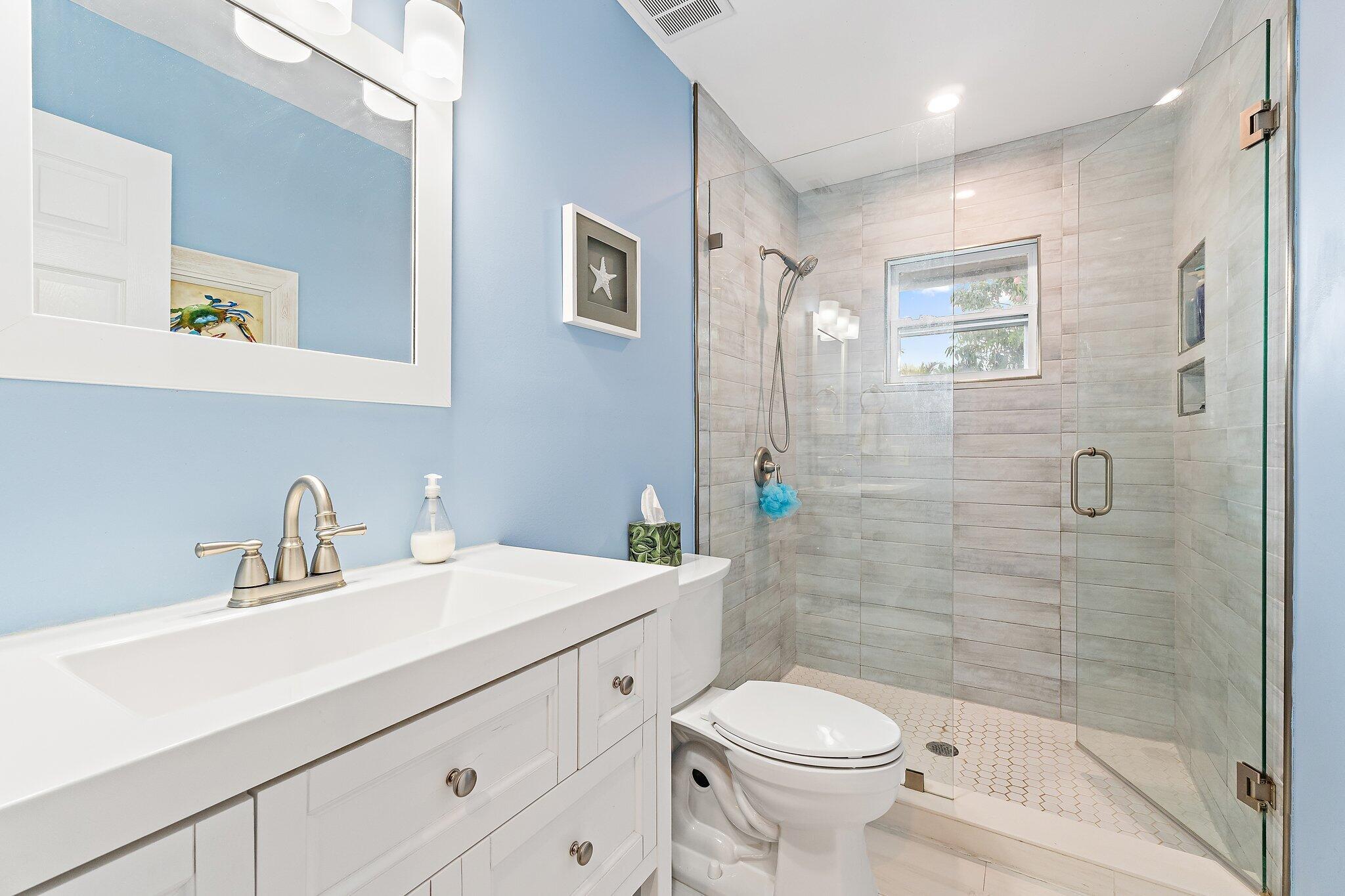 Tequesta Country Club - Residential