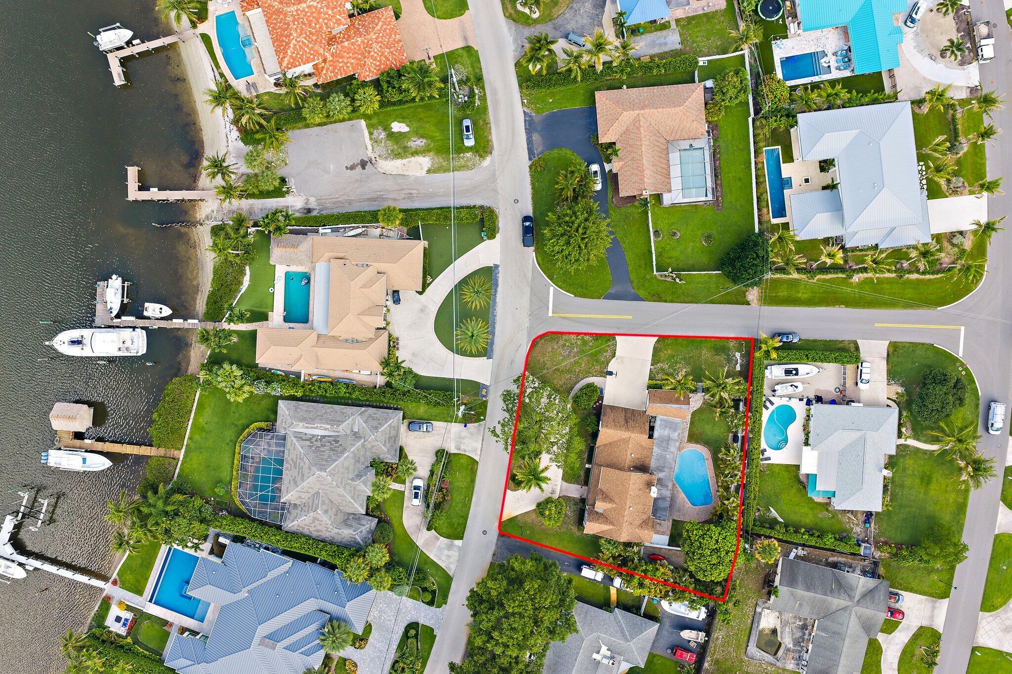 Tequesta Country Club - Residential