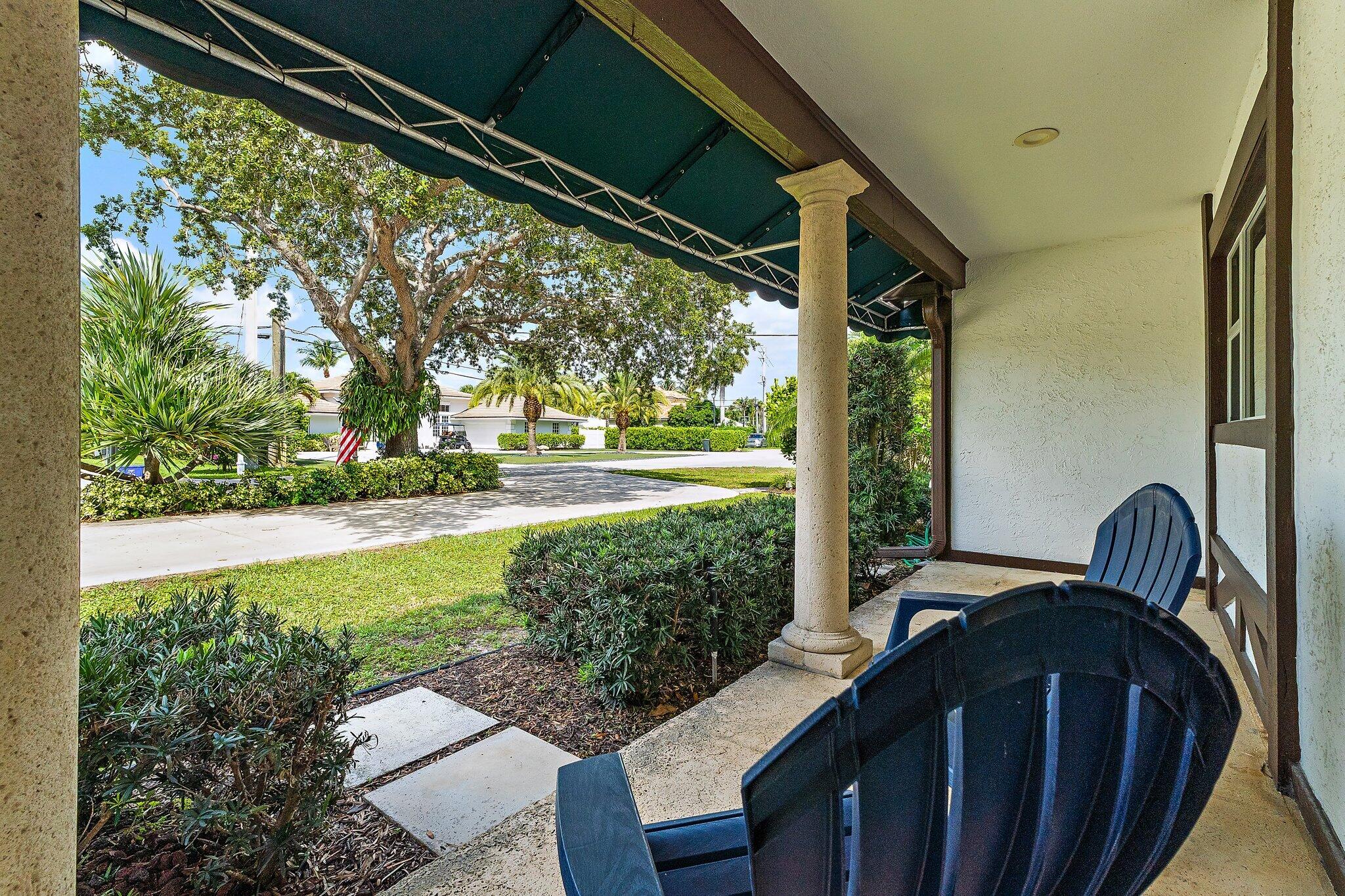 Tequesta Country Club - Residential