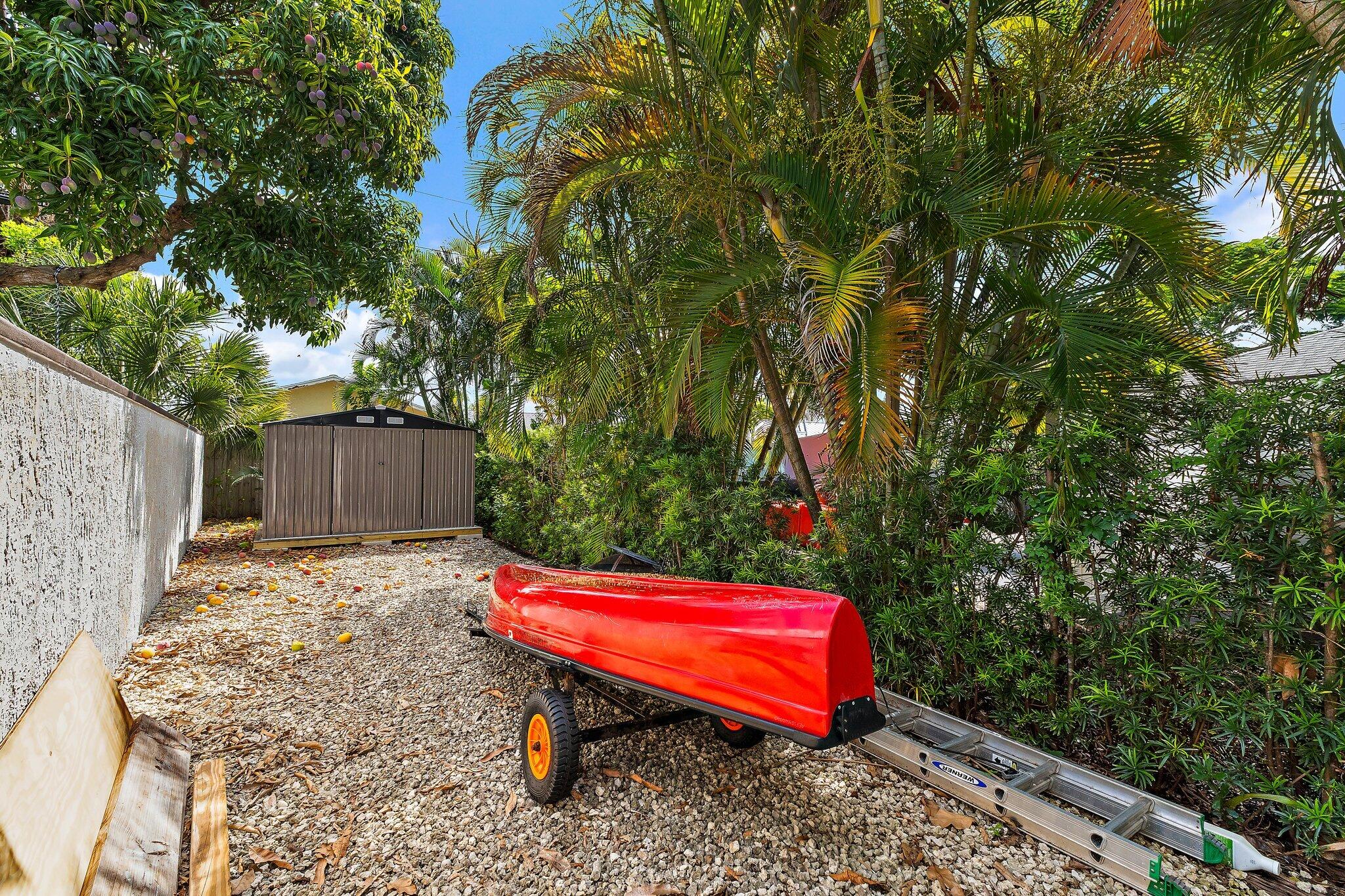 Tequesta Country Club - Residential