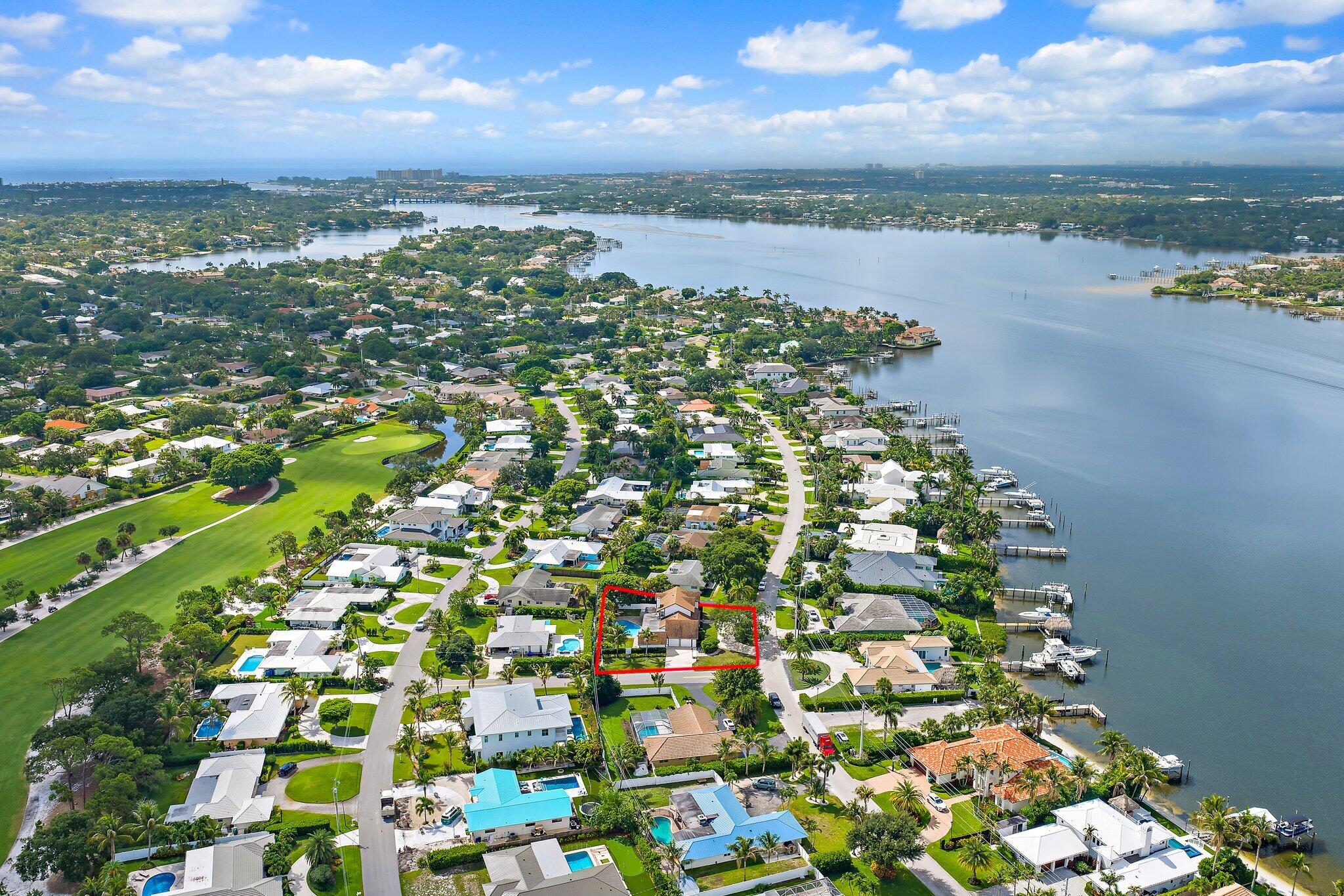 Tequesta Country Club - Residential