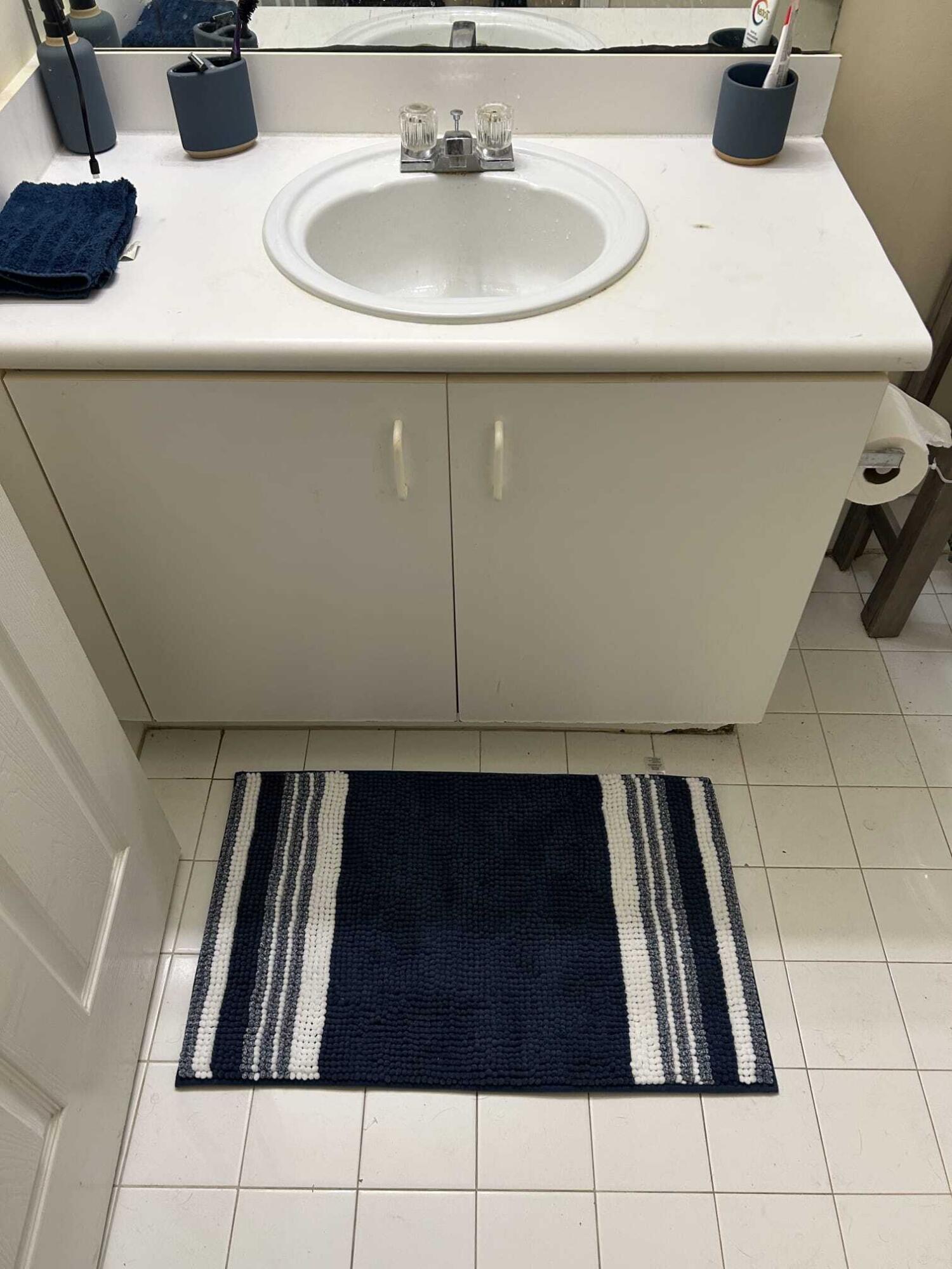SUMMIT LAKE - Residential Lease