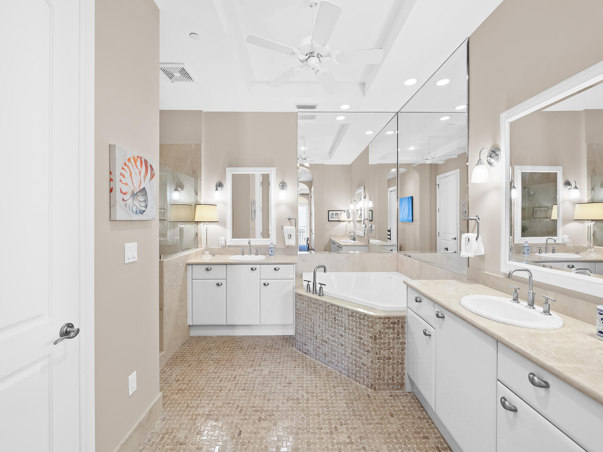 ORIANA AT LAUDERDALE BY THE SEA - Residential
