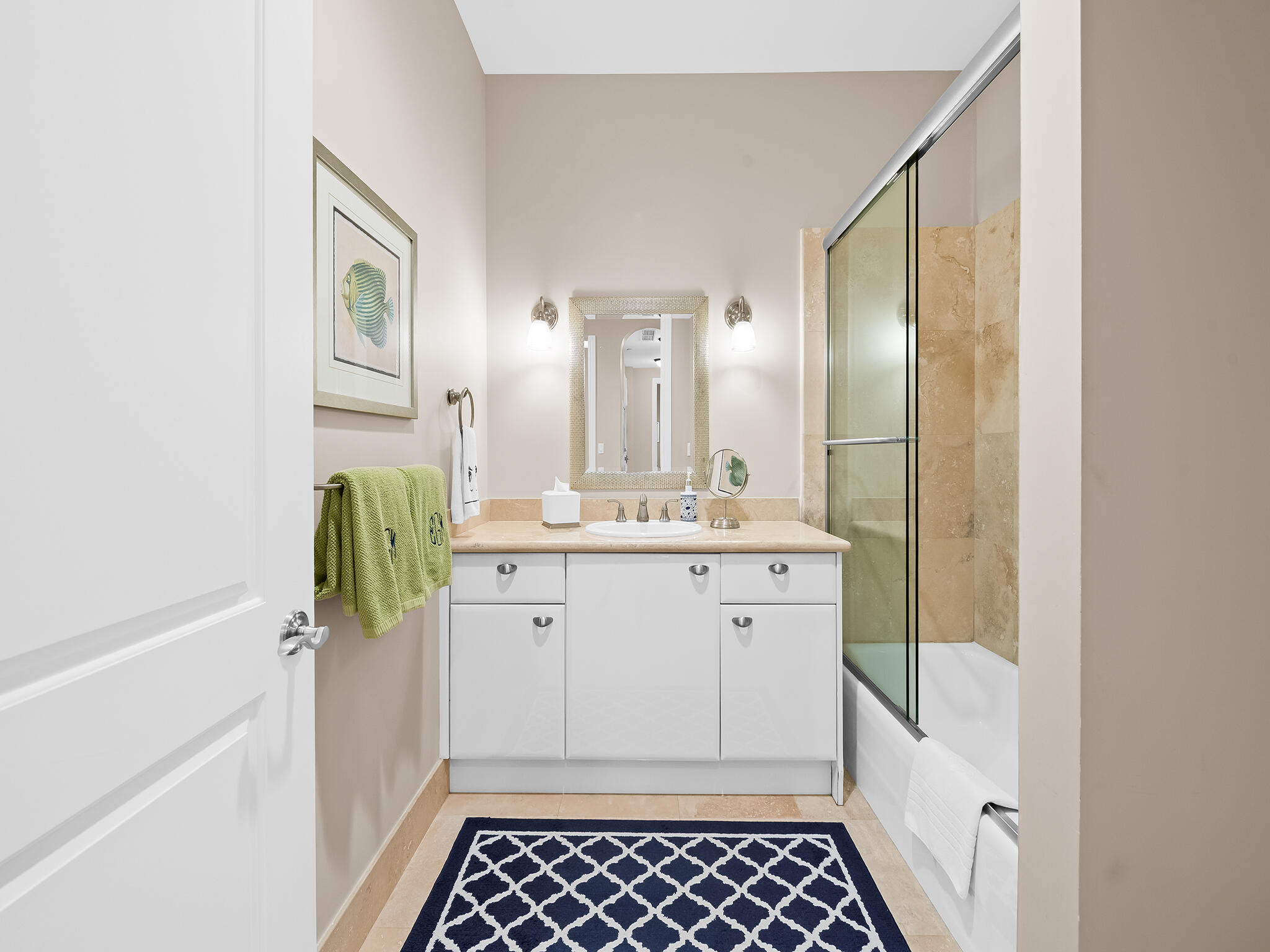 ORIANA AT LAUDERDALE BY THE SEA - Residential