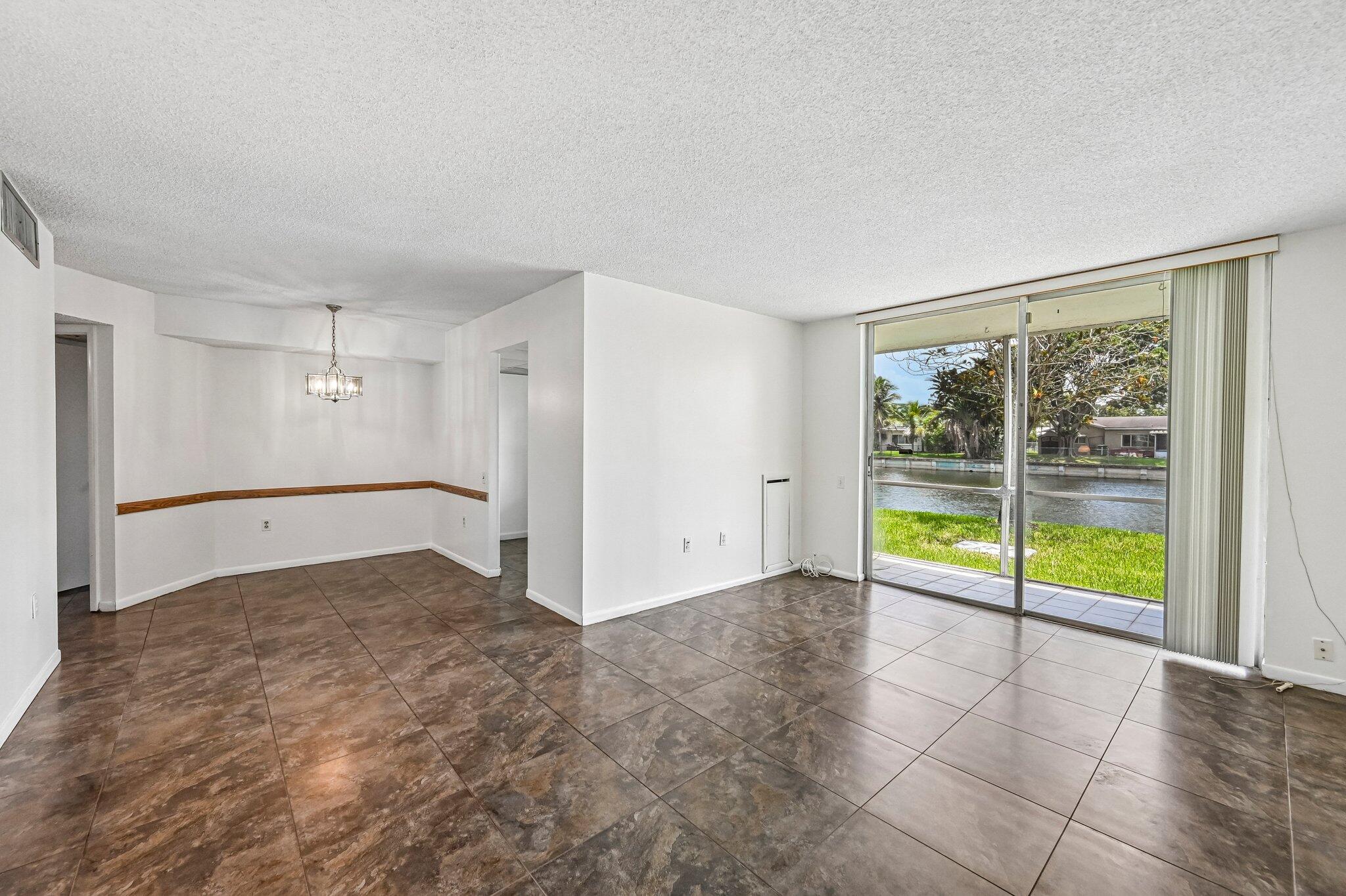 LIME BAY CONDOMINIUM 6 - Residential