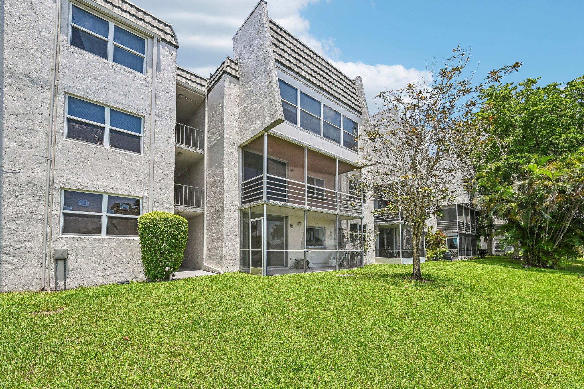 LIME BAY CONDOMINIUM 6 - Residential