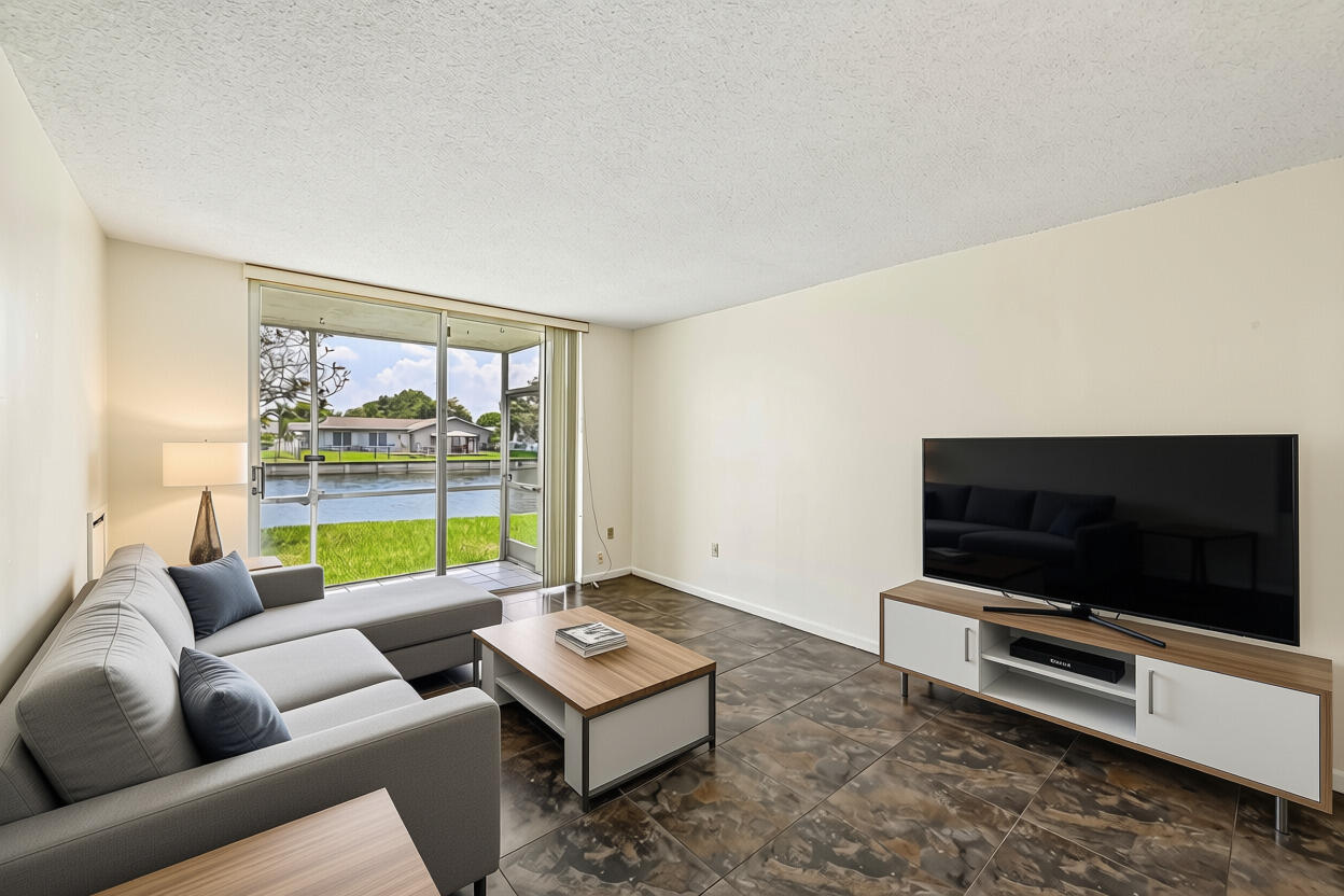 LIME BAY CONDOMINIUM 6 - Residential