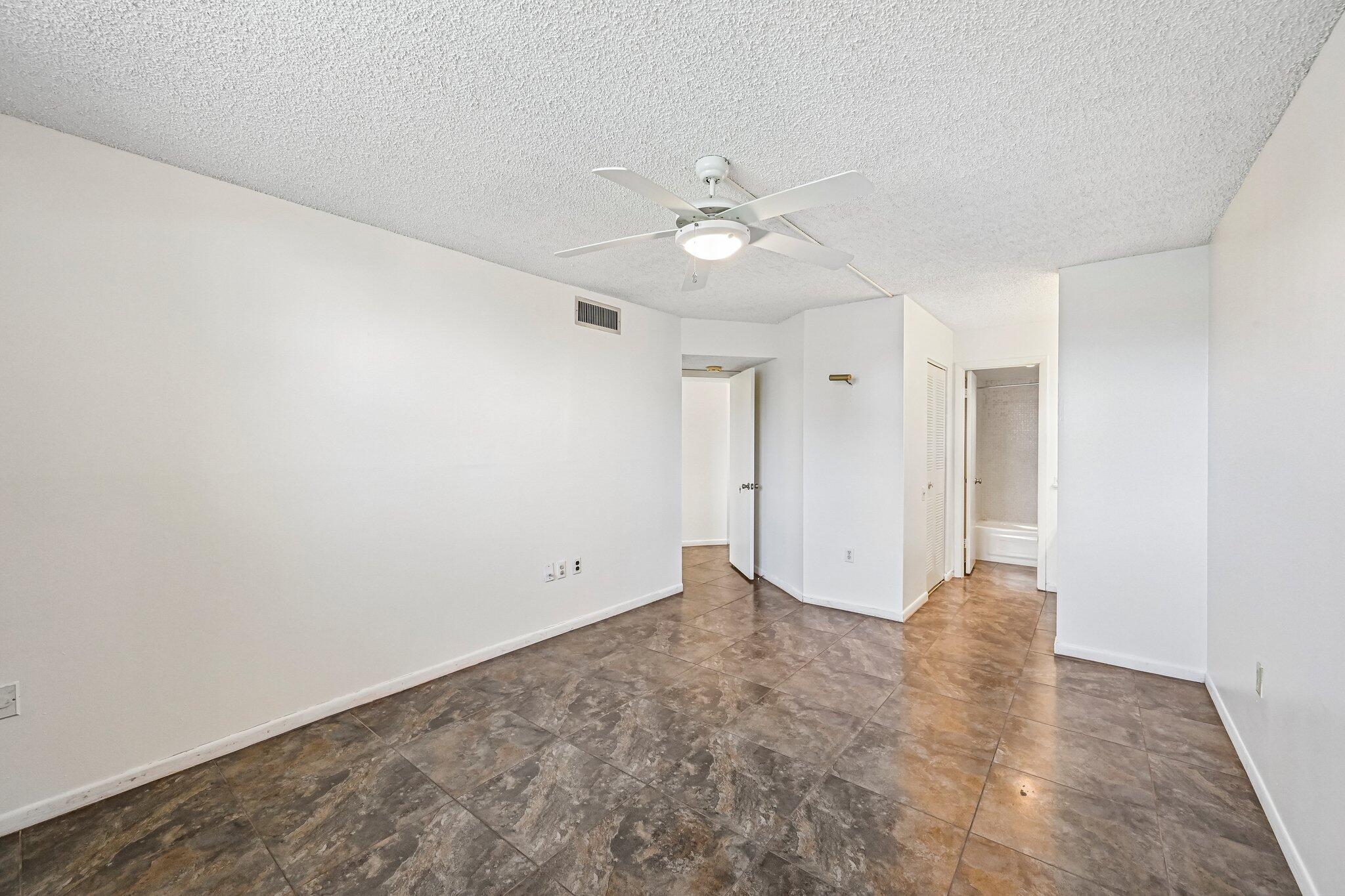 LIME BAY CONDOMINIUM 6 - Residential