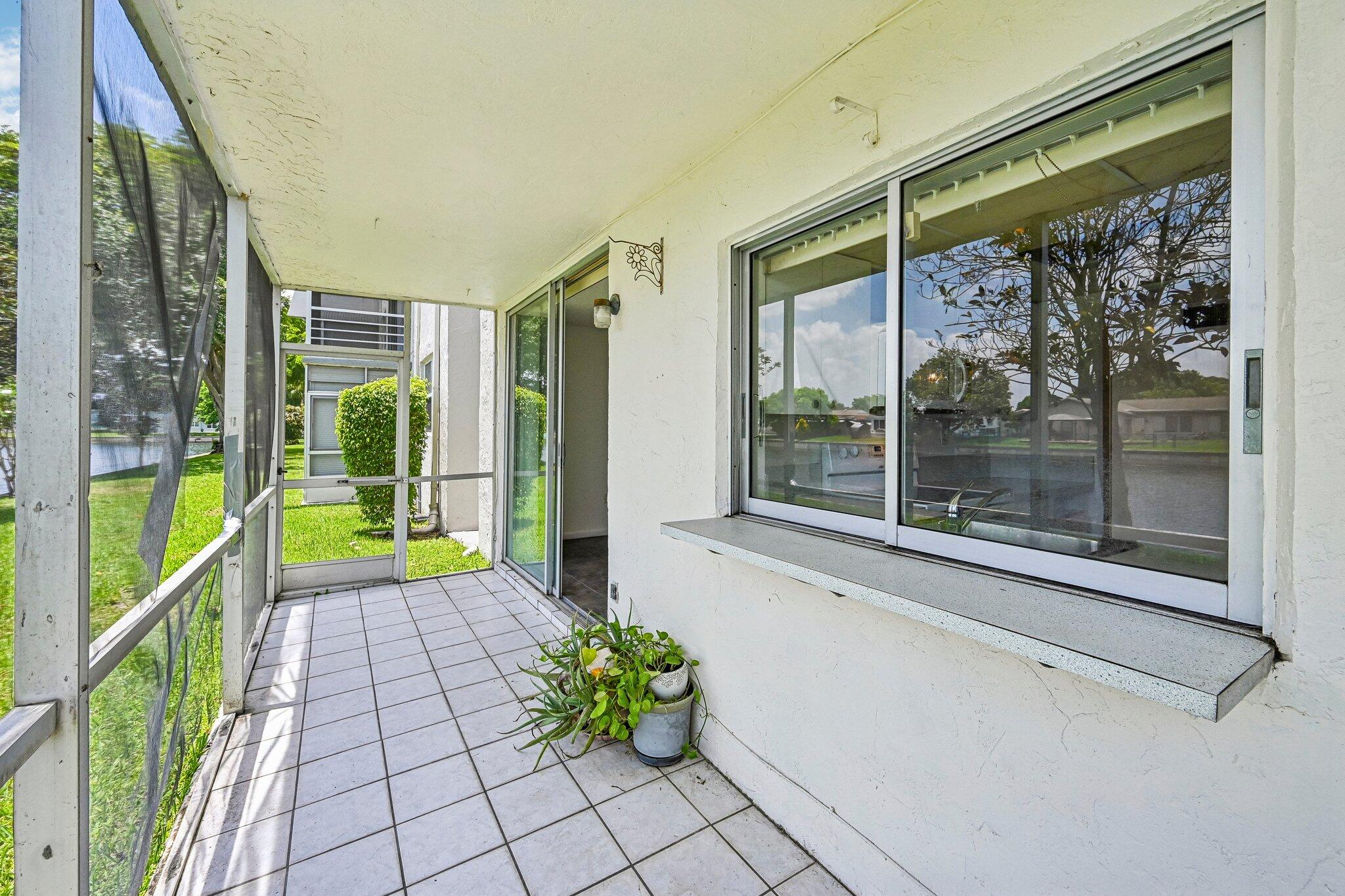 LIME BAY CONDOMINIUM 6 - Residential