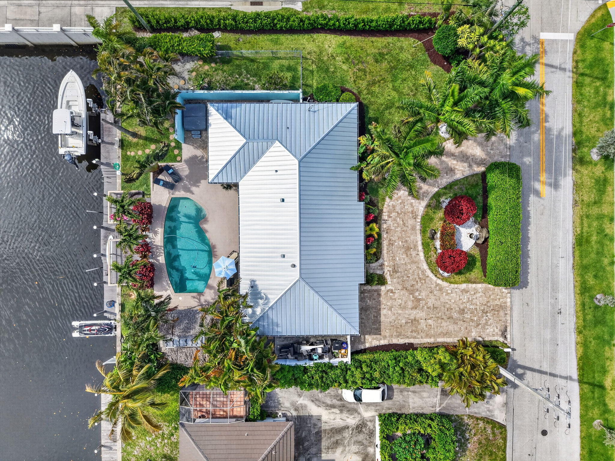 CARIBBEAN KEYS - Residential