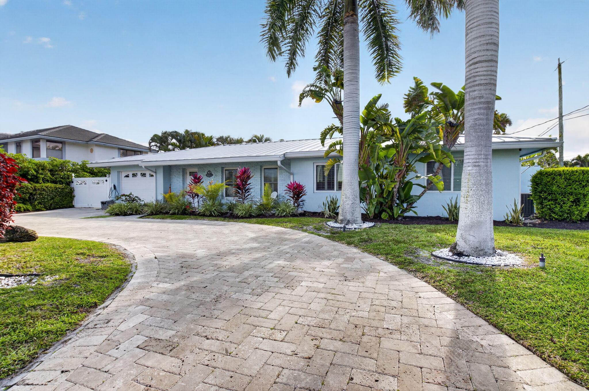 CARIBBEAN KEYS - Residential
