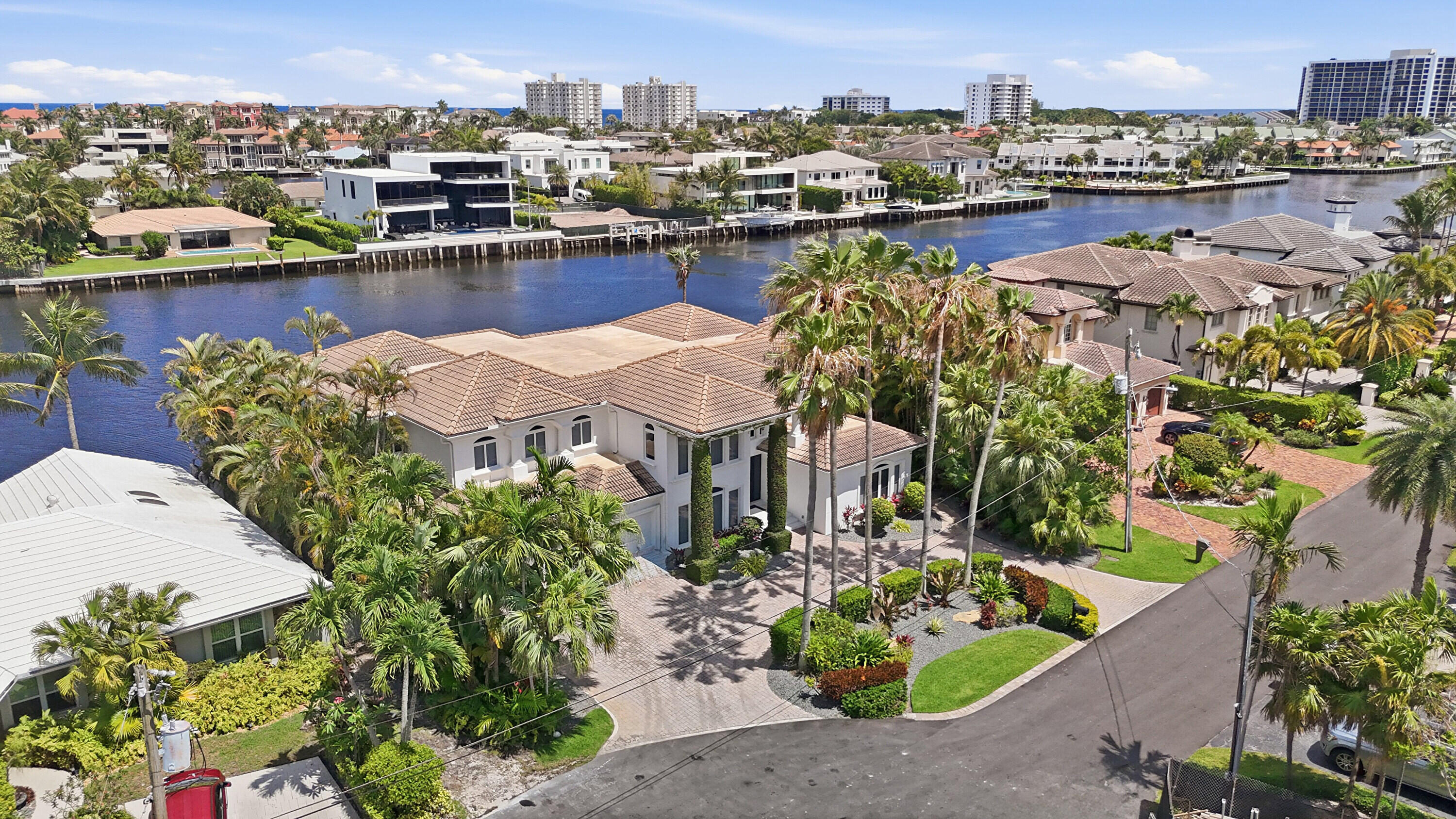 CARIBBEAN KEYS - Residential