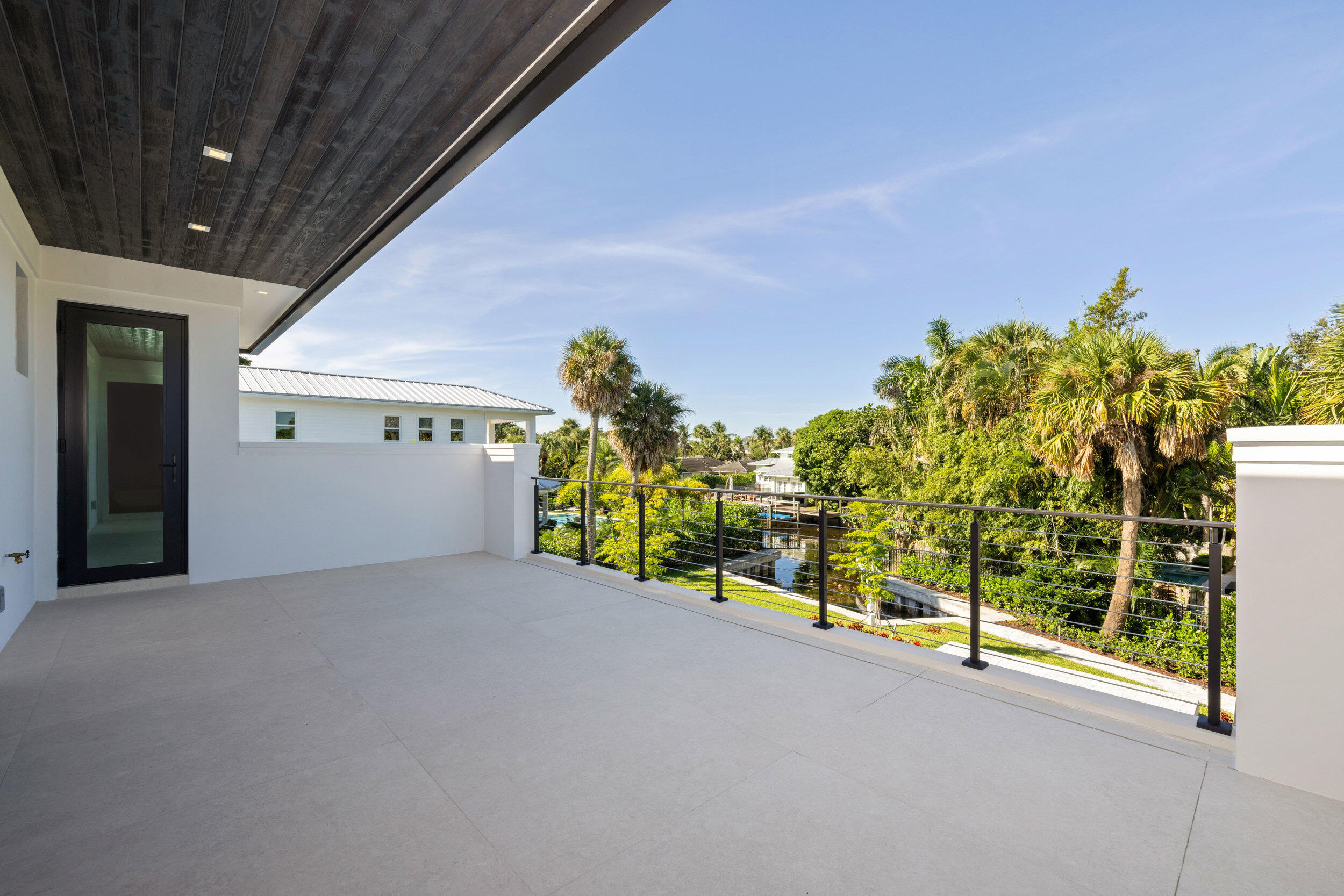 HIDDEN KEY - Residential