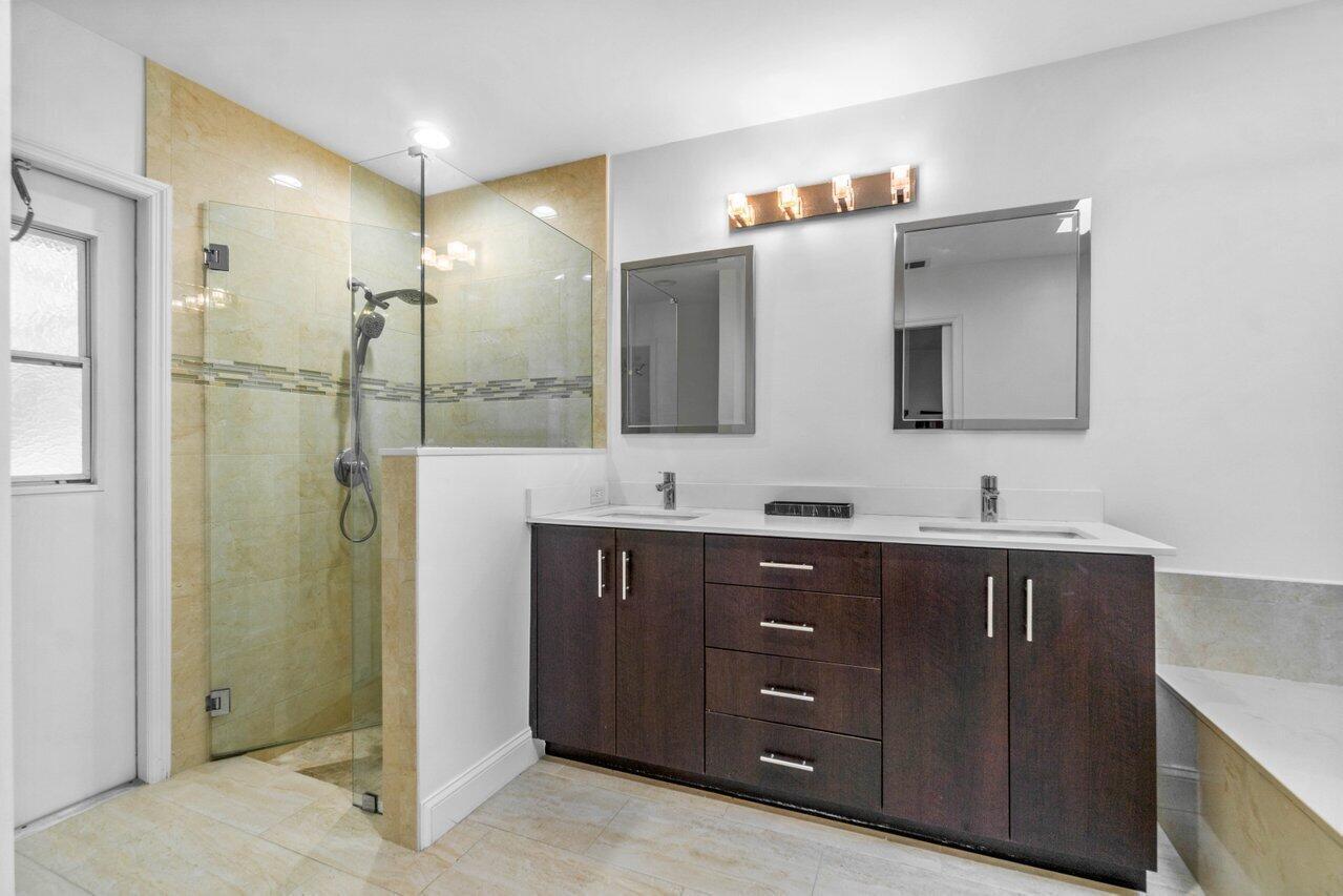 BOCA TIERRA 3RD SEC - Residential Lease