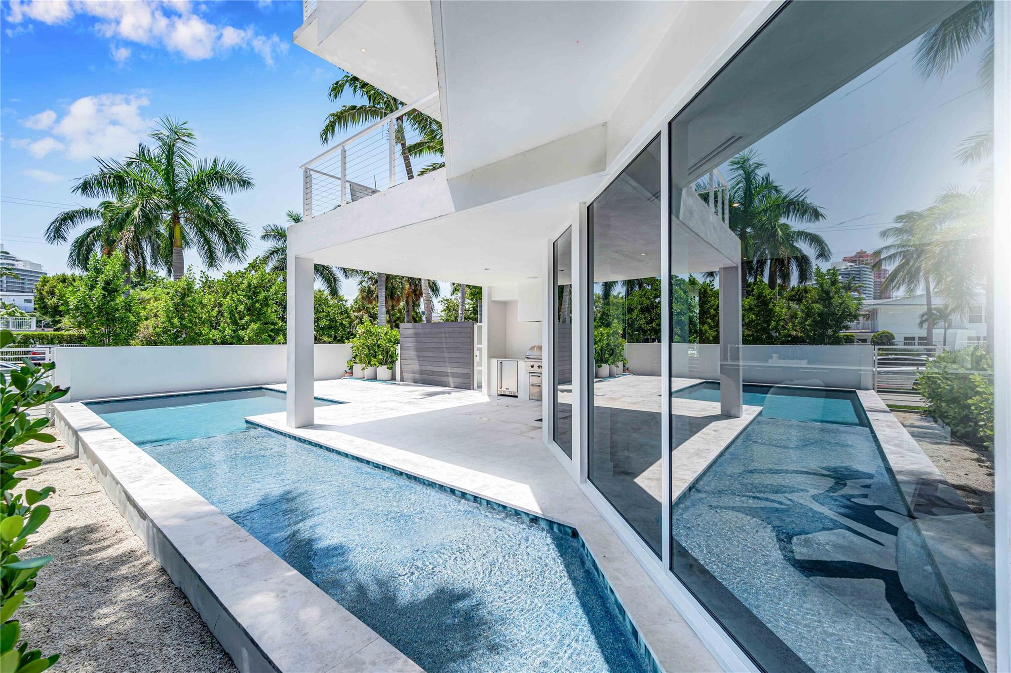 Lauderdale Beach 4-2 B - Residential