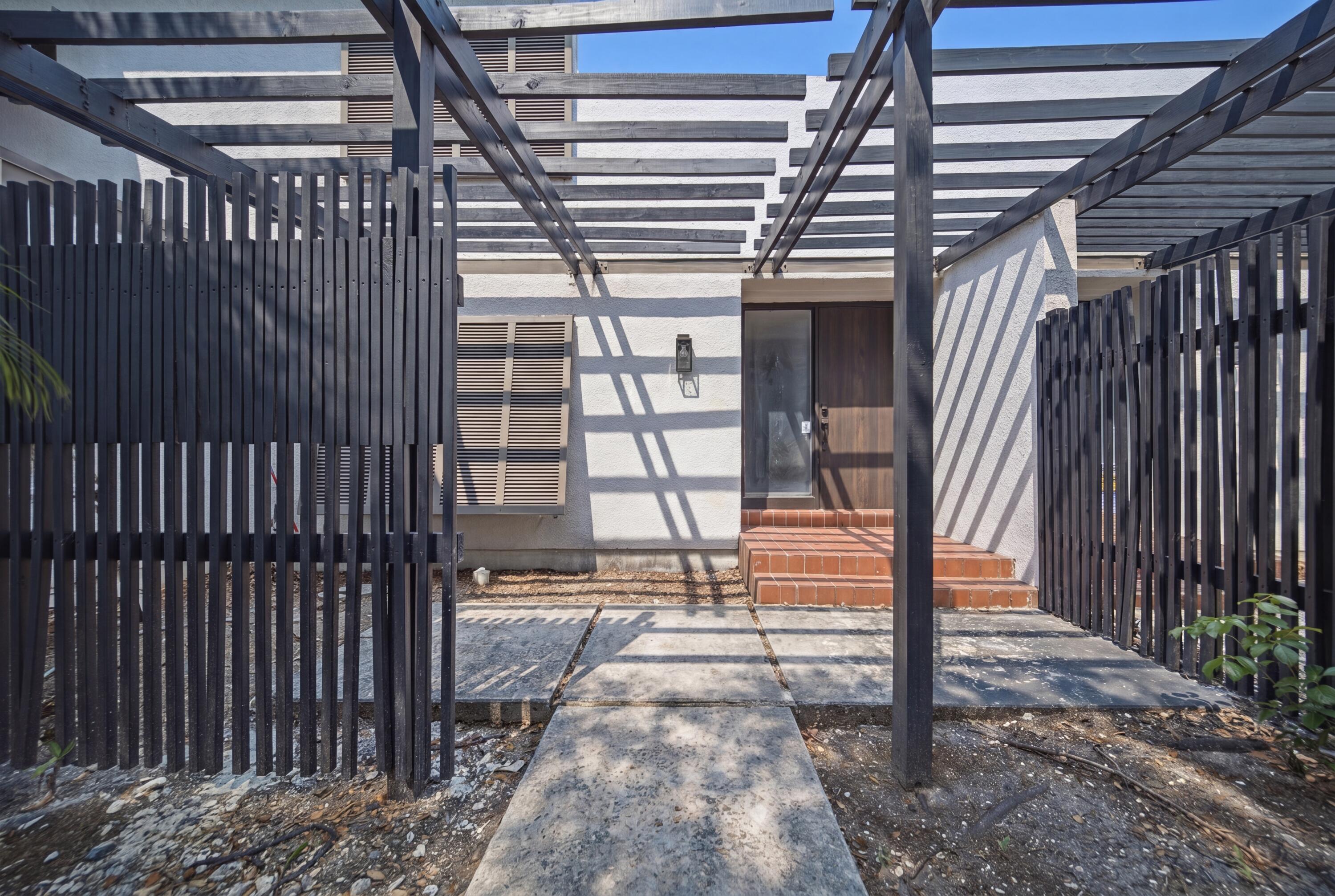 EVERGLADES SUGAR & LAND CO - Residential