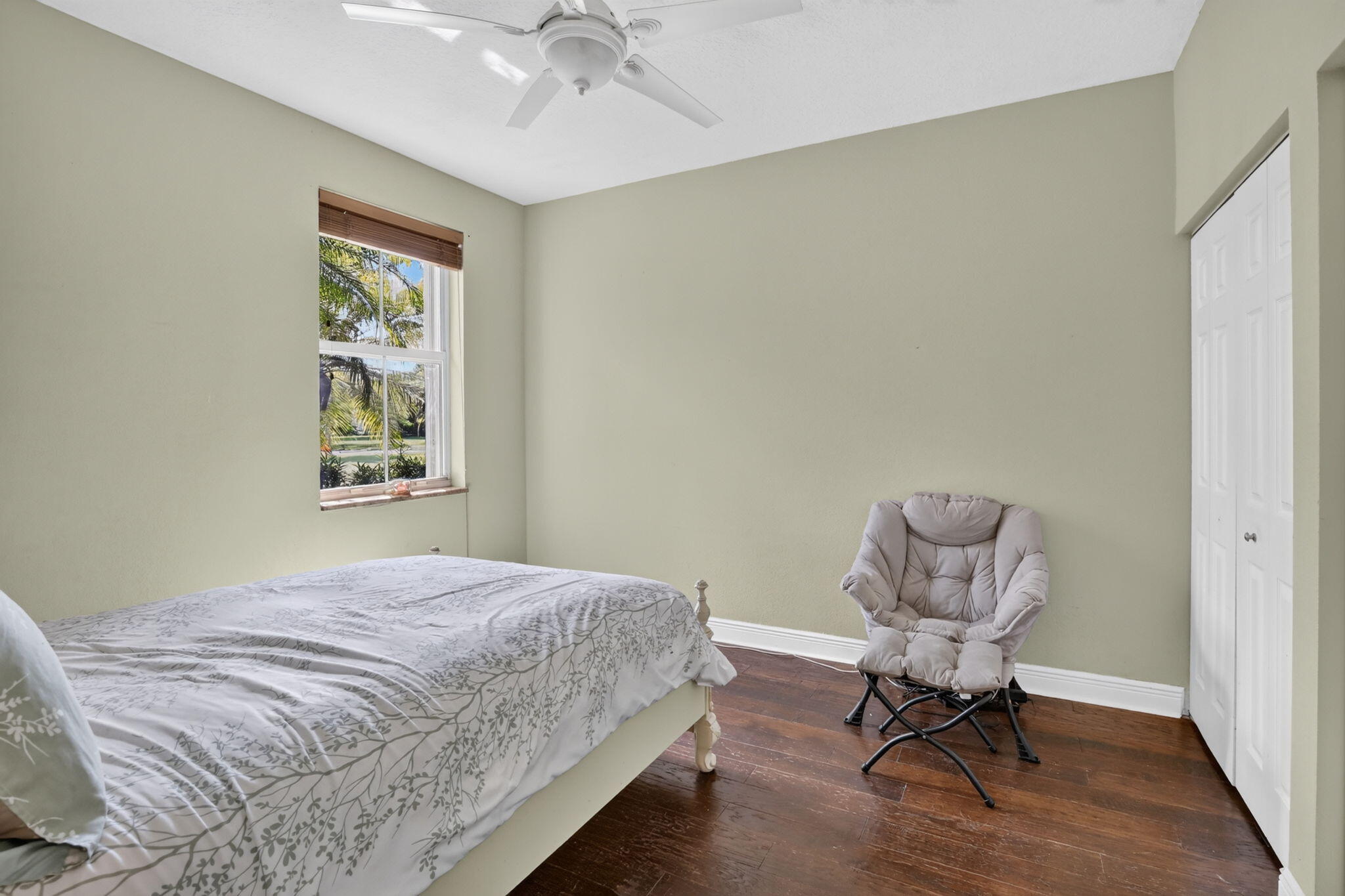 GROVES PARK PHASE - Residential