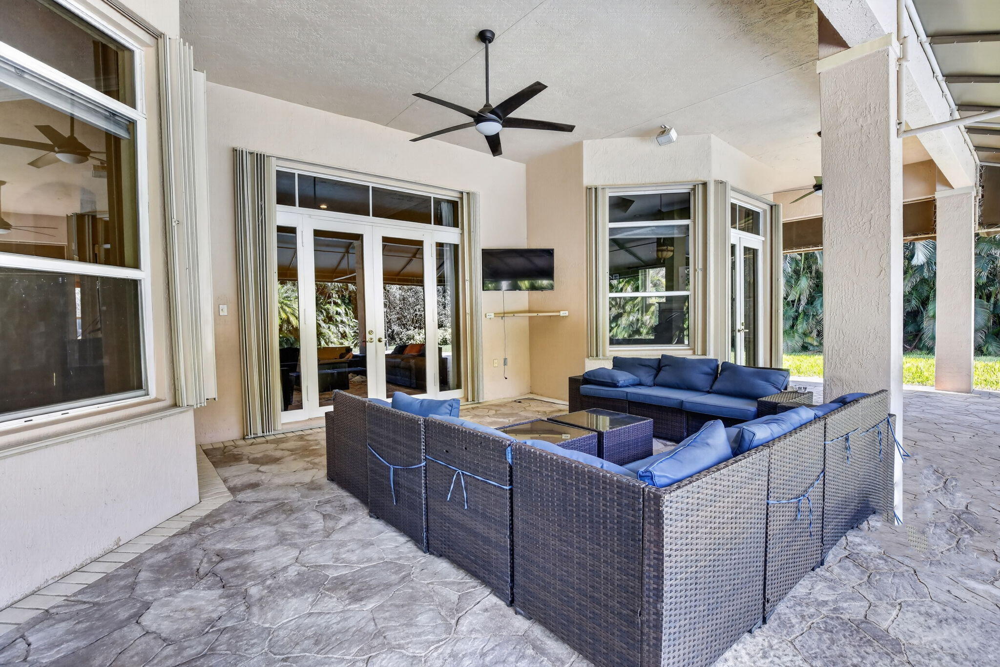 GROVES PARK PHASE - Residential