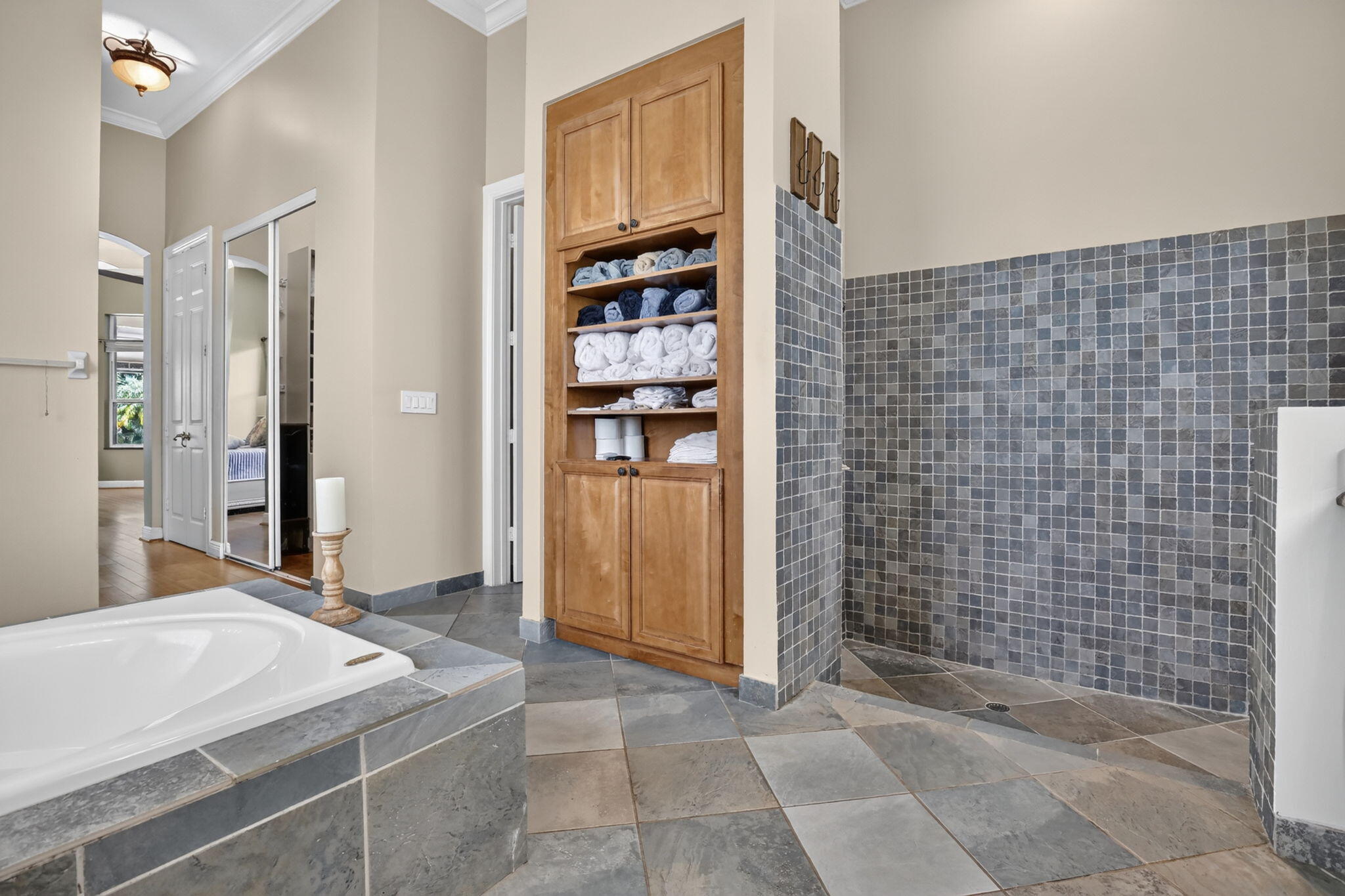 GROVES PARK PHASE - Residential