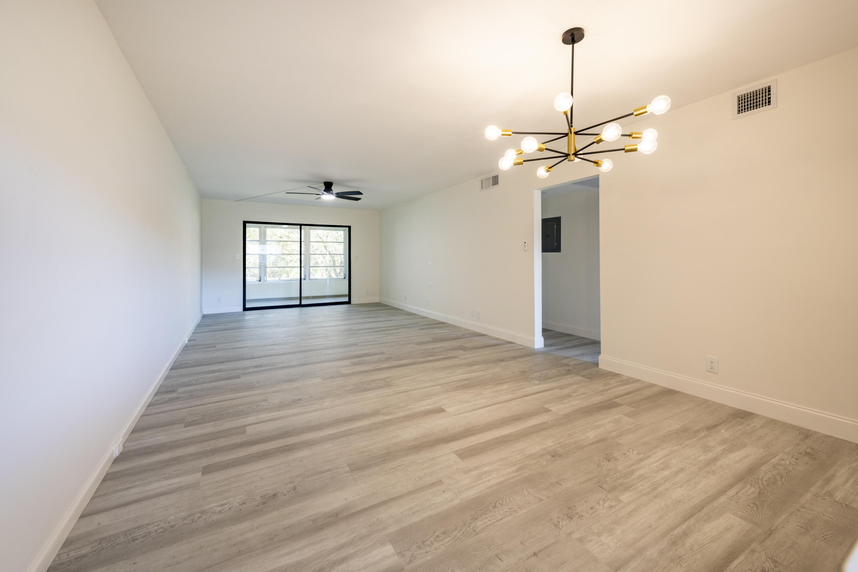 Wymoor Lucaya Village - Residential