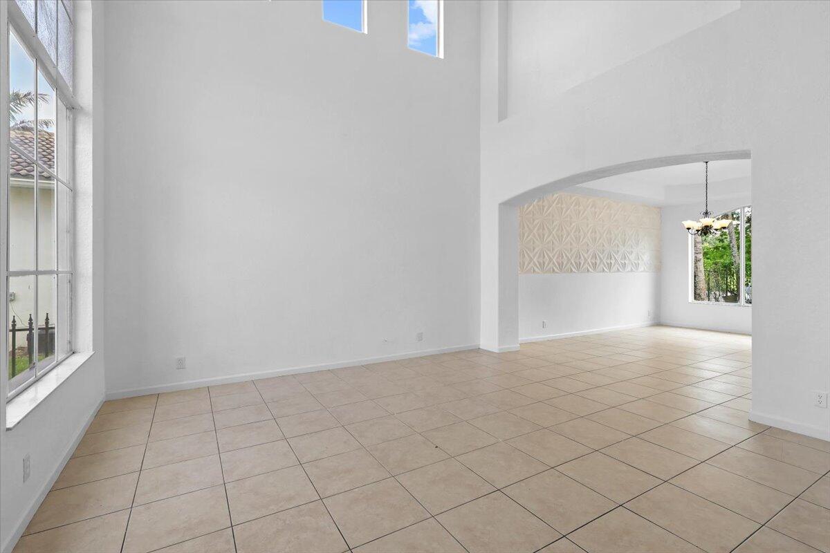 MADISON GREEN 1 - Residential
