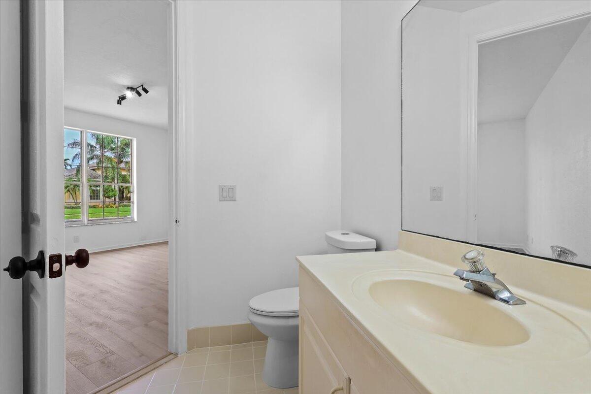 MADISON GREEN 1 - Residential