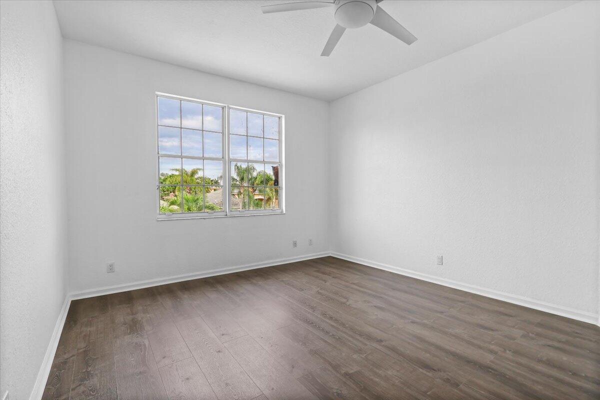 MADISON GREEN 1 - Residential