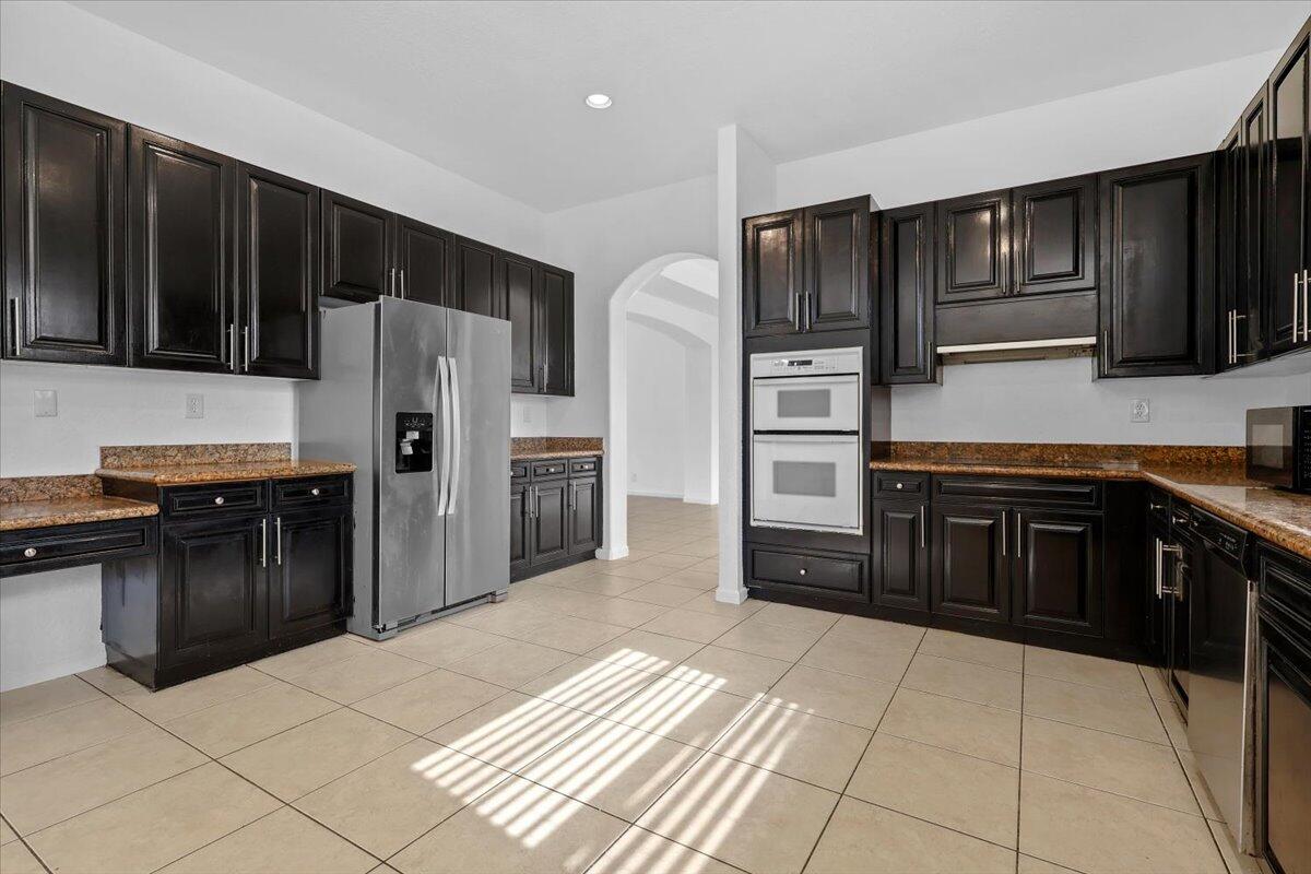 MADISON GREEN 1 - Residential