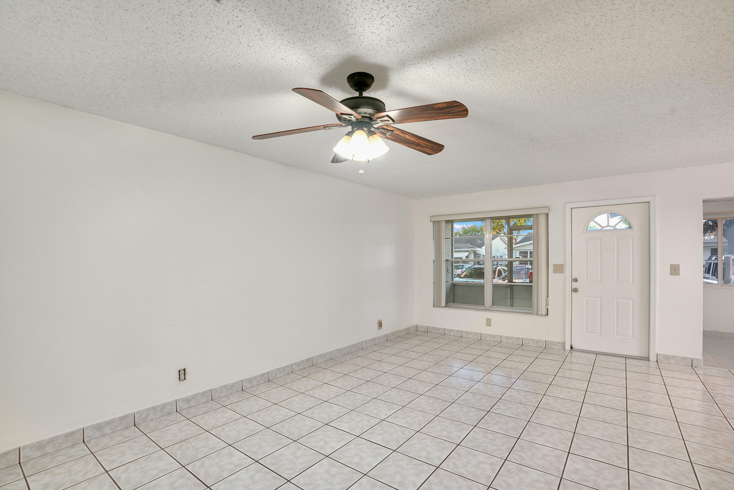 Lauderdale West Condo Nox - Residential