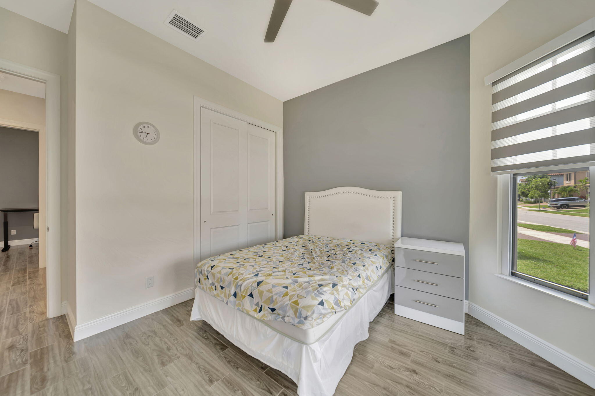 PARKLAND BAY - Residential Lease