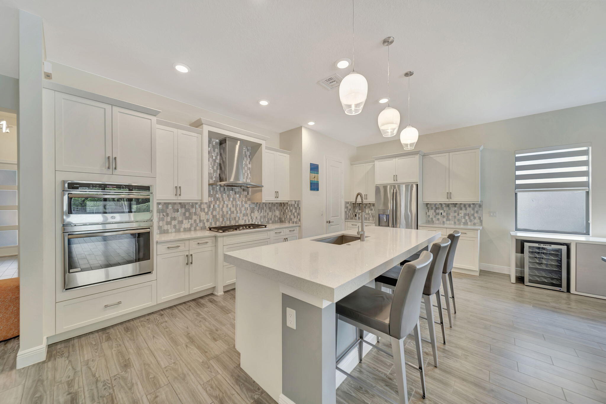 PARKLAND BAY - Residential Lease