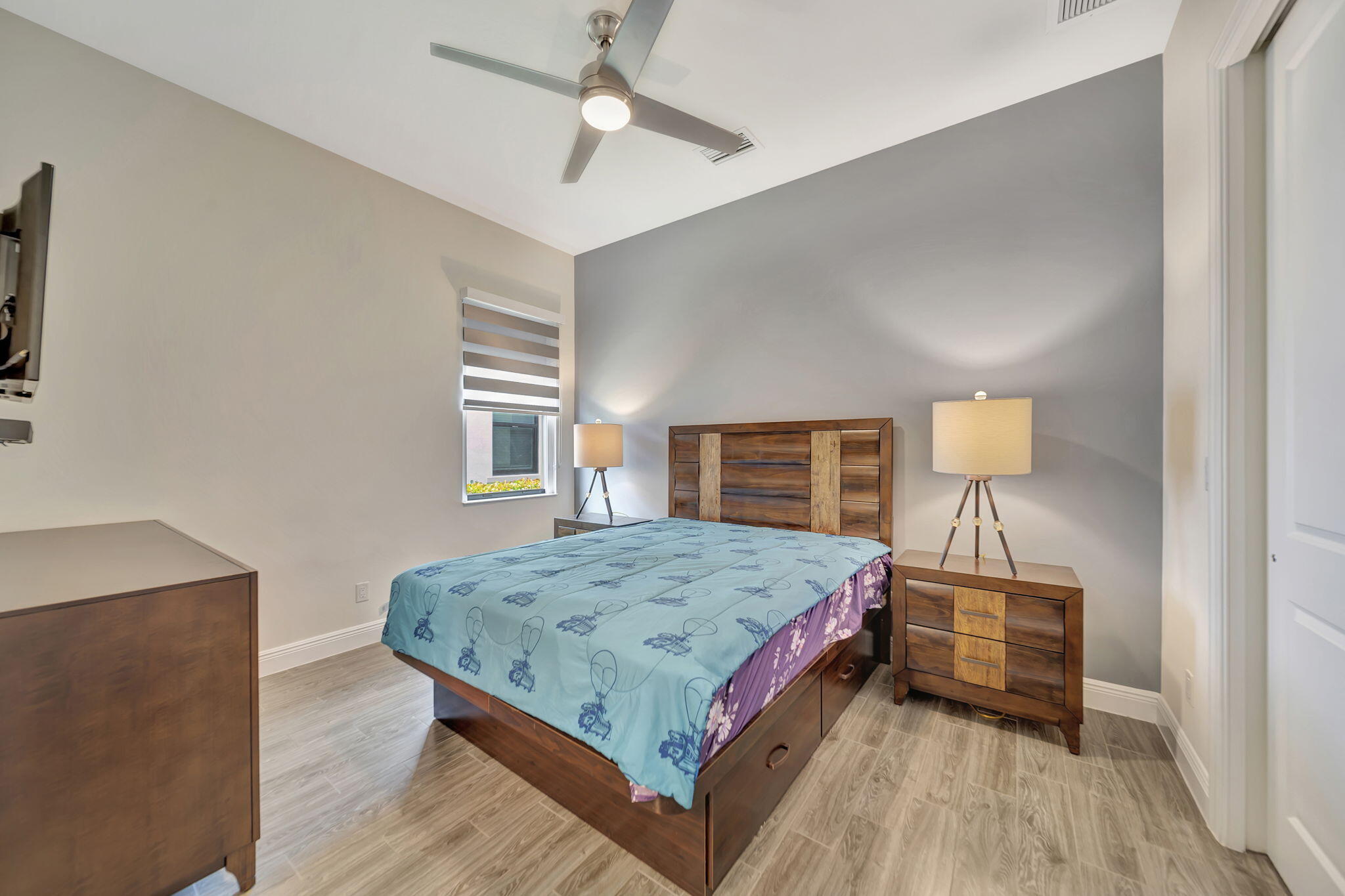 PARKLAND BAY - Residential Lease