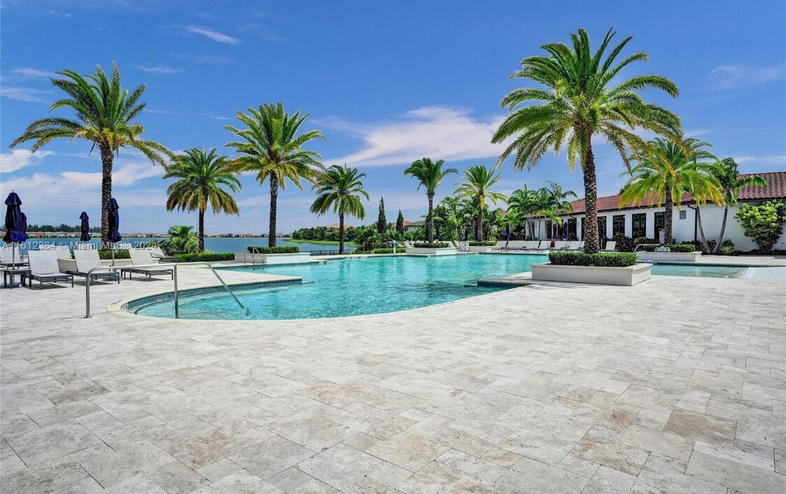 PARKLAND BAY - Residential Lease