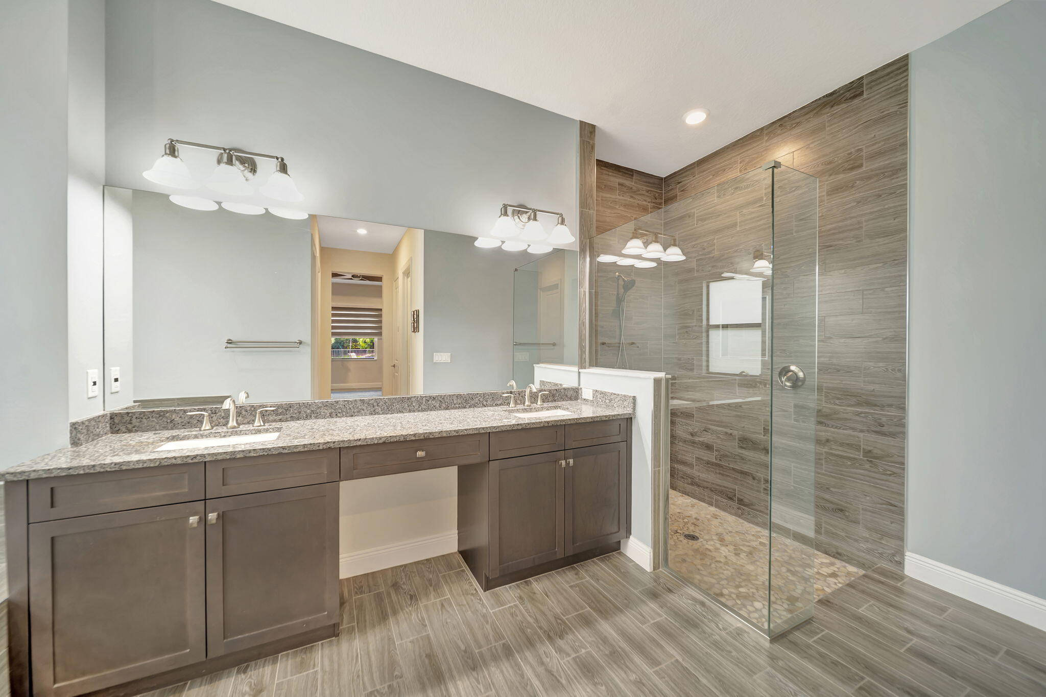 PARKLAND BAY - Residential Lease