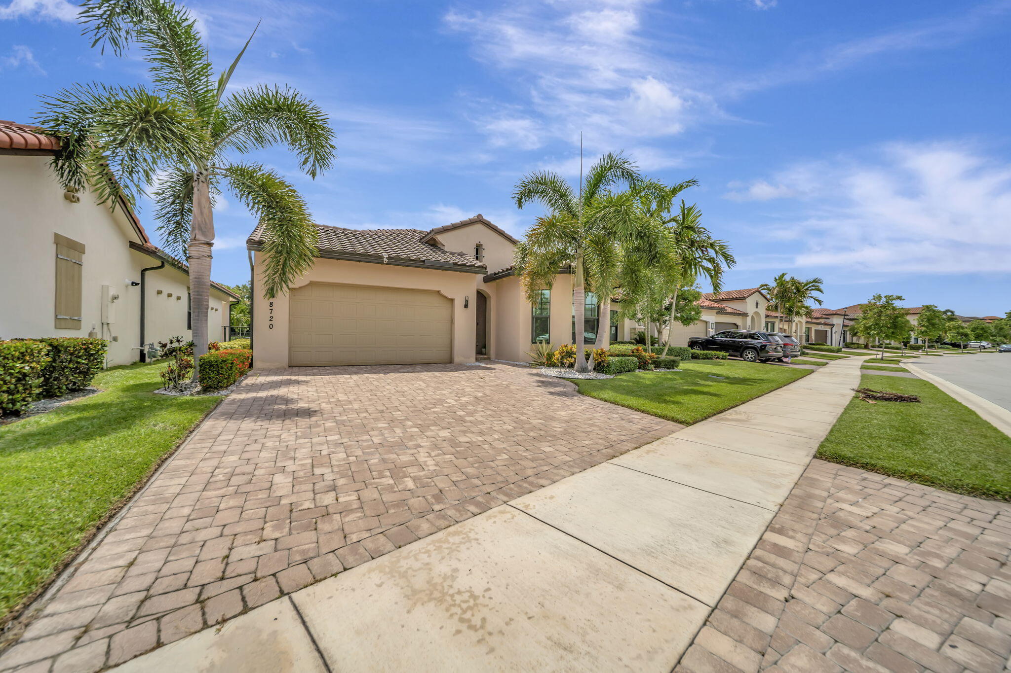 PARKLAND BAY - Residential Lease