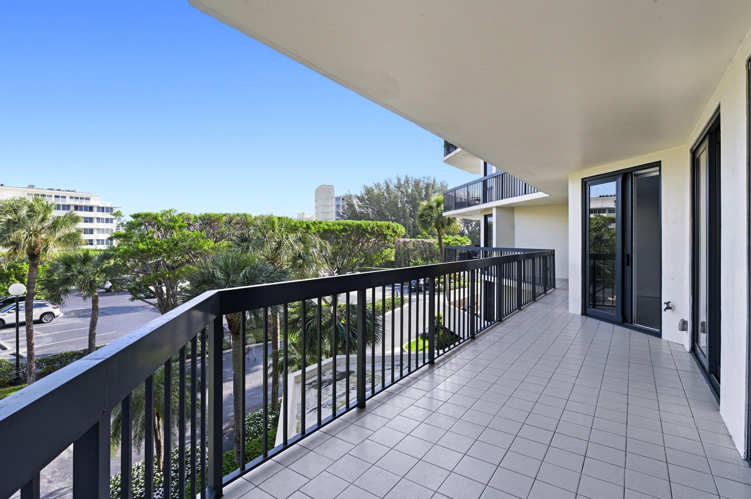 SUTTON PLACE CONDO - Residential