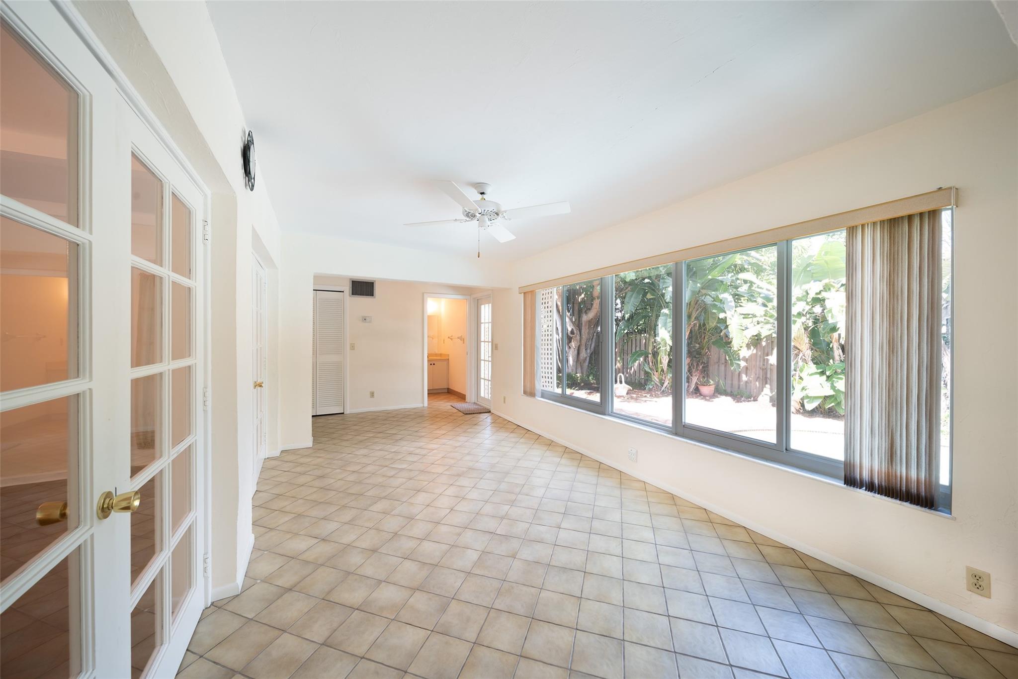 Floranada Ridge Sec A 30- - Residential