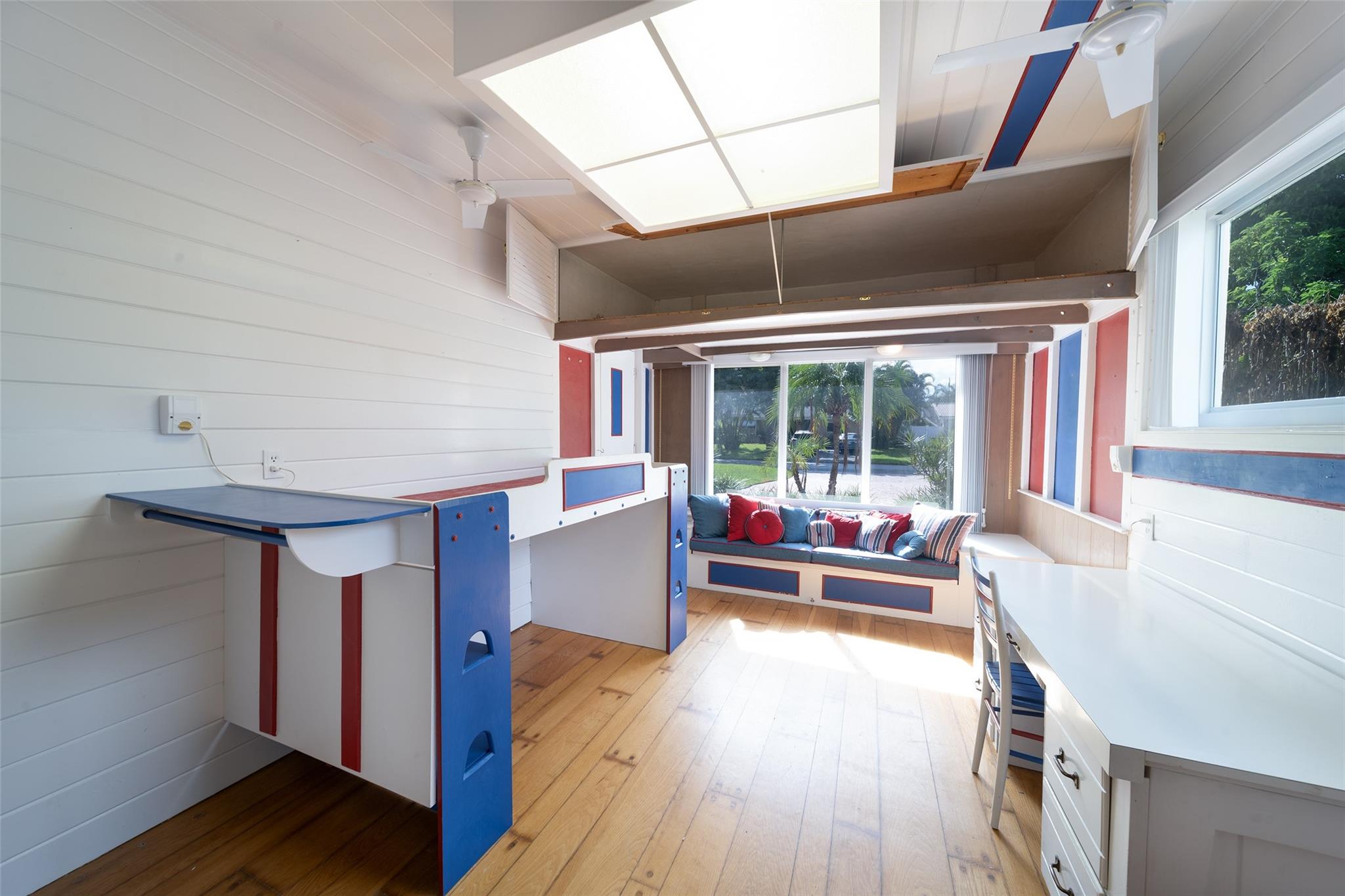 Floranada Ridge Sec A 30- - Residential