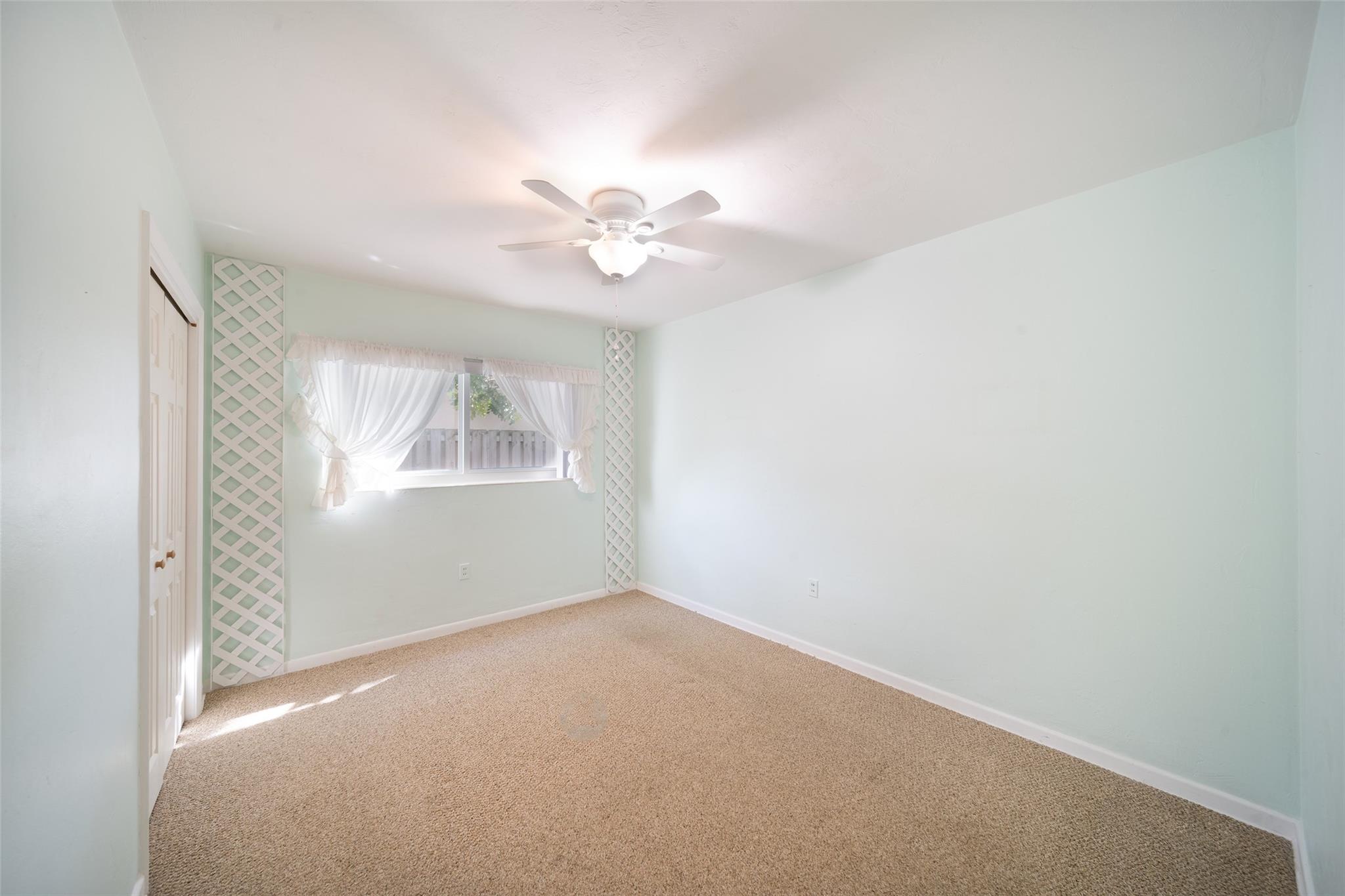 Floranada Ridge Sec A 30- - Residential