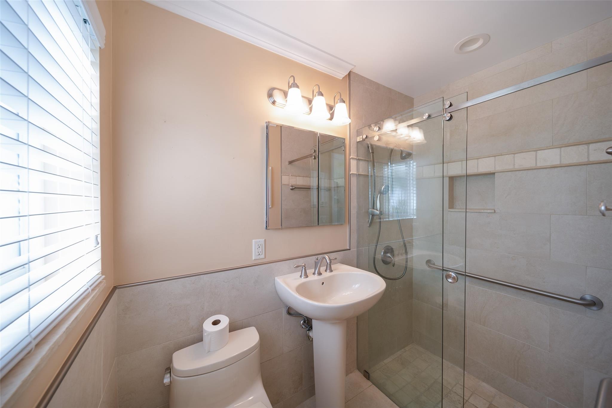 Floranada Ridge Sec A 30- - Residential