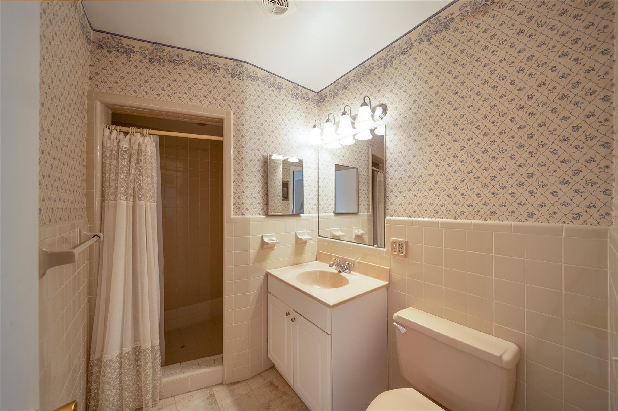 Floranada Ridge Sec A 30- - Residential