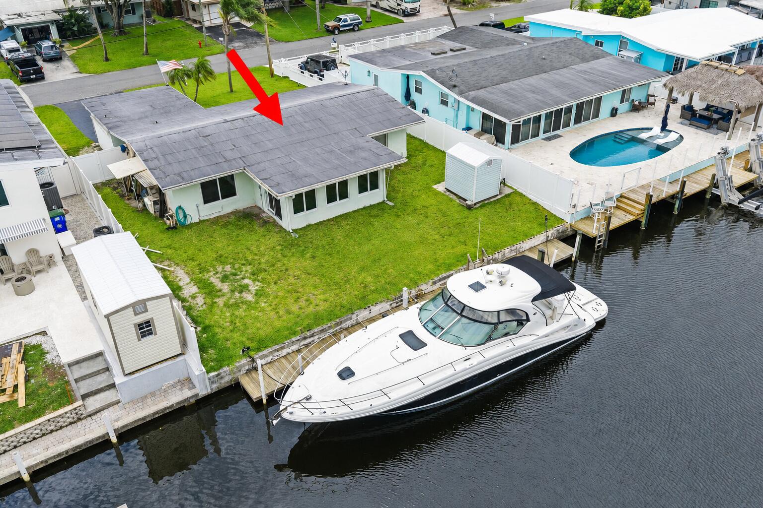 LAUDERDALE ISLES NO 2-BLK 7 - Residential